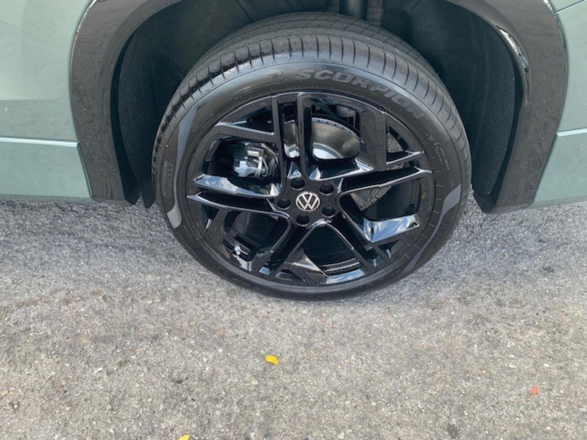 VW Tayron R-LINE BLACK STYLE 2.0TSI 204CV 4MOTION DSG7 (2026) - Foto 4