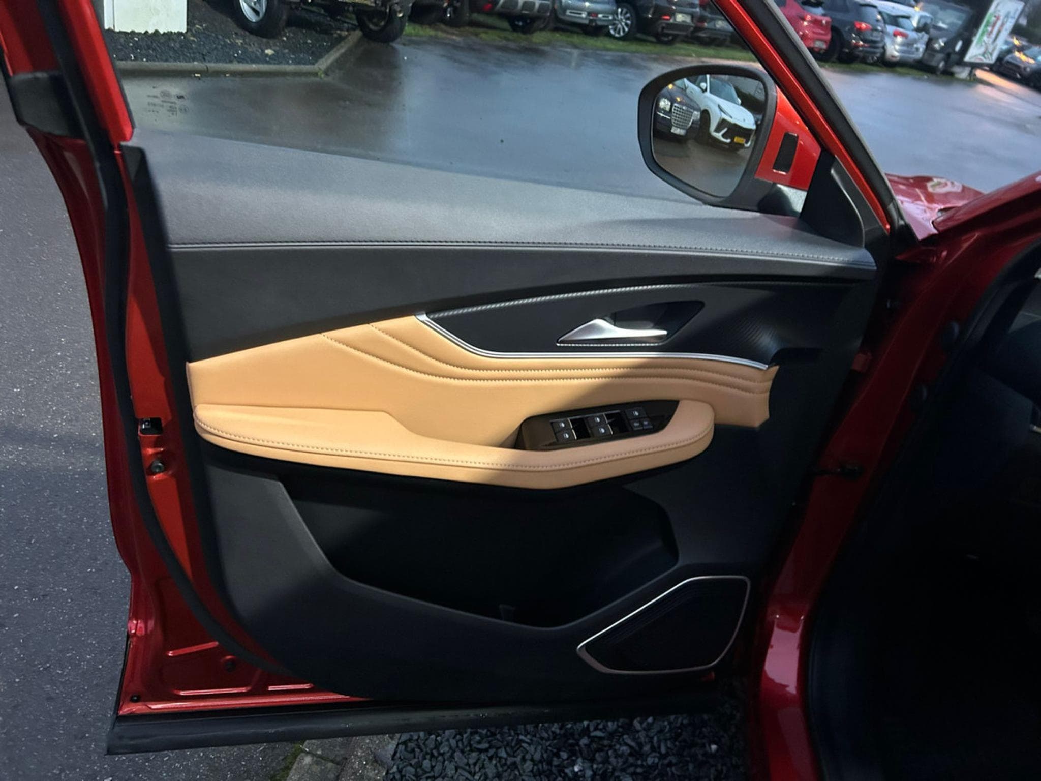 Forthing T5 EVO 1.5 TURBO AUTO FULL OPTIONS (2026) - Photo 11