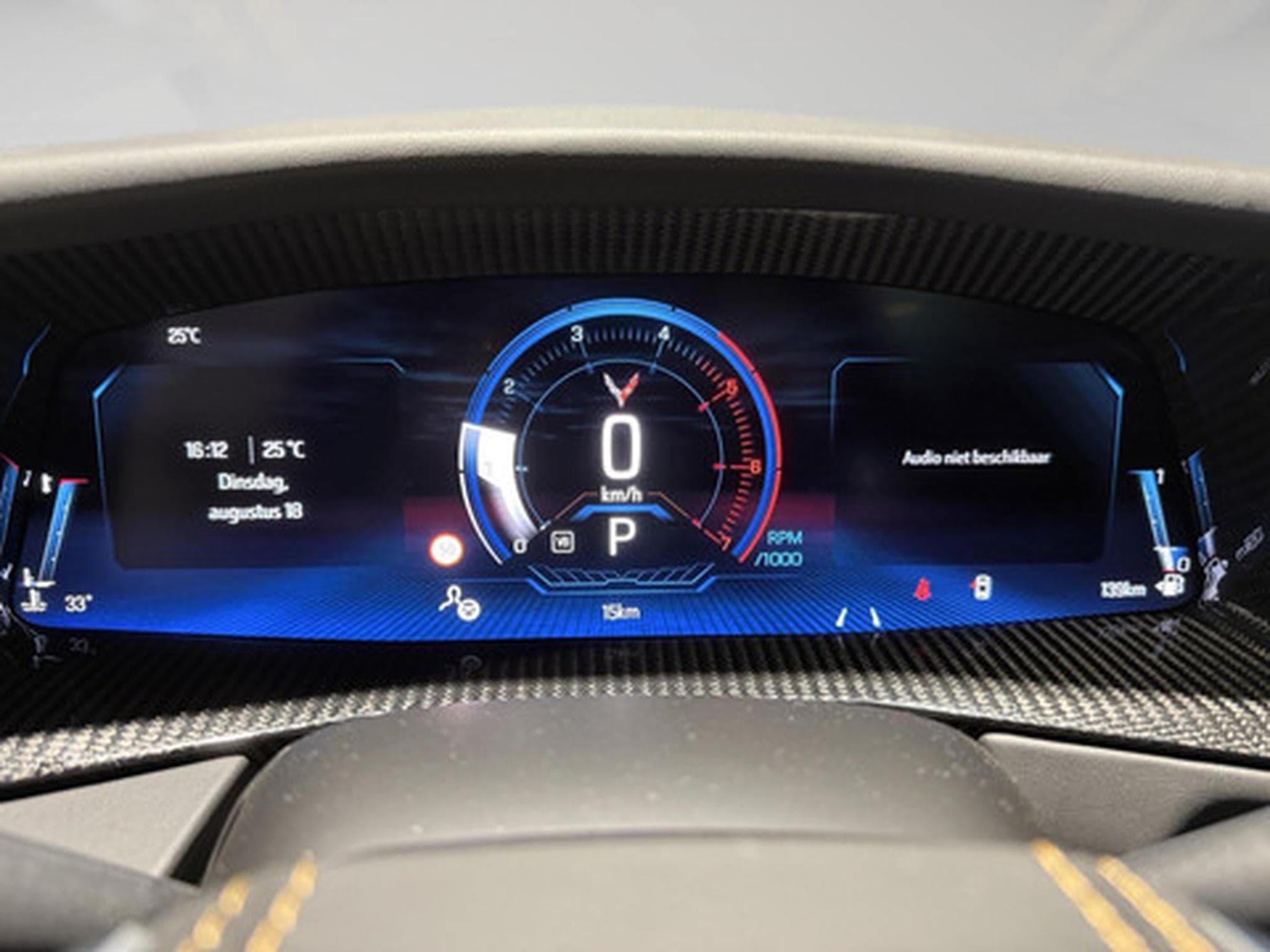 Chevrolet Corvette C8 STINGRAY CABRIOLET 3LT V8 6.2 (2026) - Photo 2