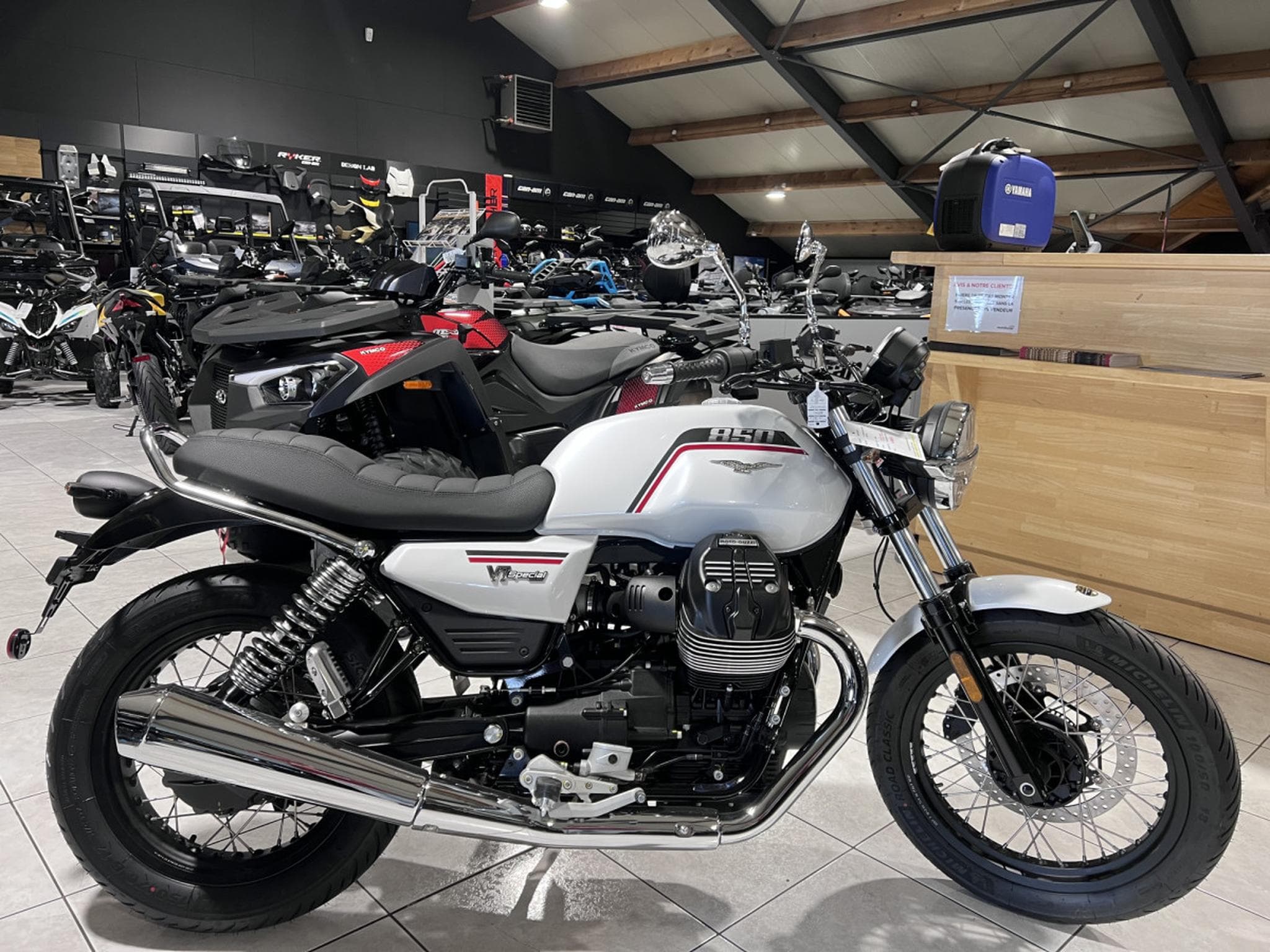 Moto Guzzi V7 SPECIAL (2026) - Foto 1