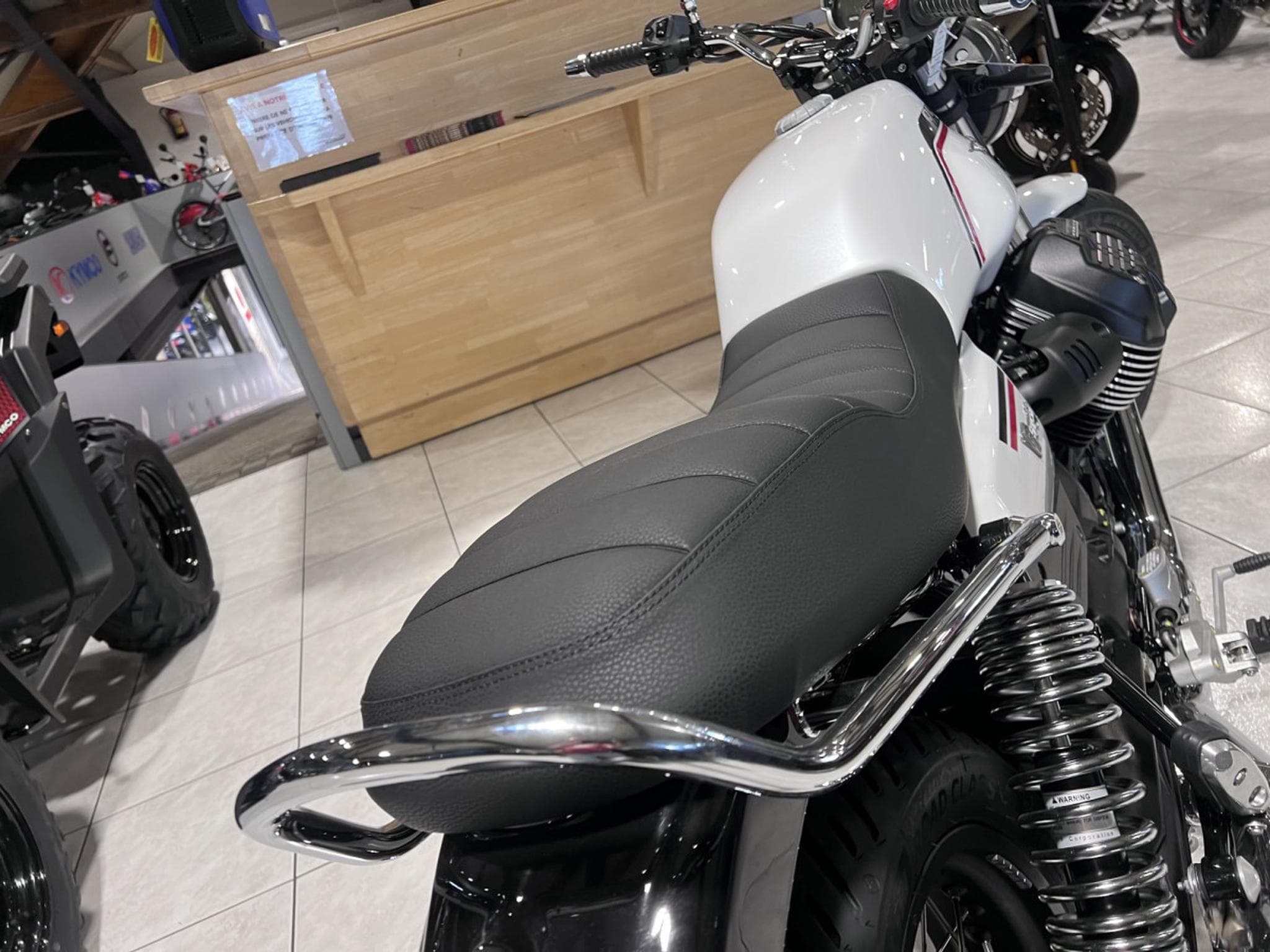 Moto Guzzi V7 SPECIAL (2026) - Foto 5