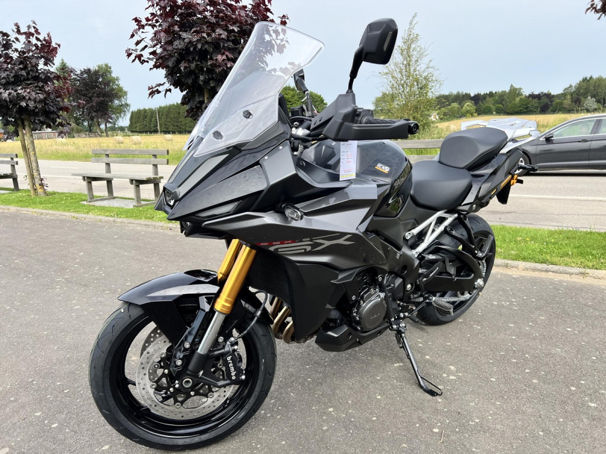 Suzuki GSX-S 1000 GX (2026) - Foto 2