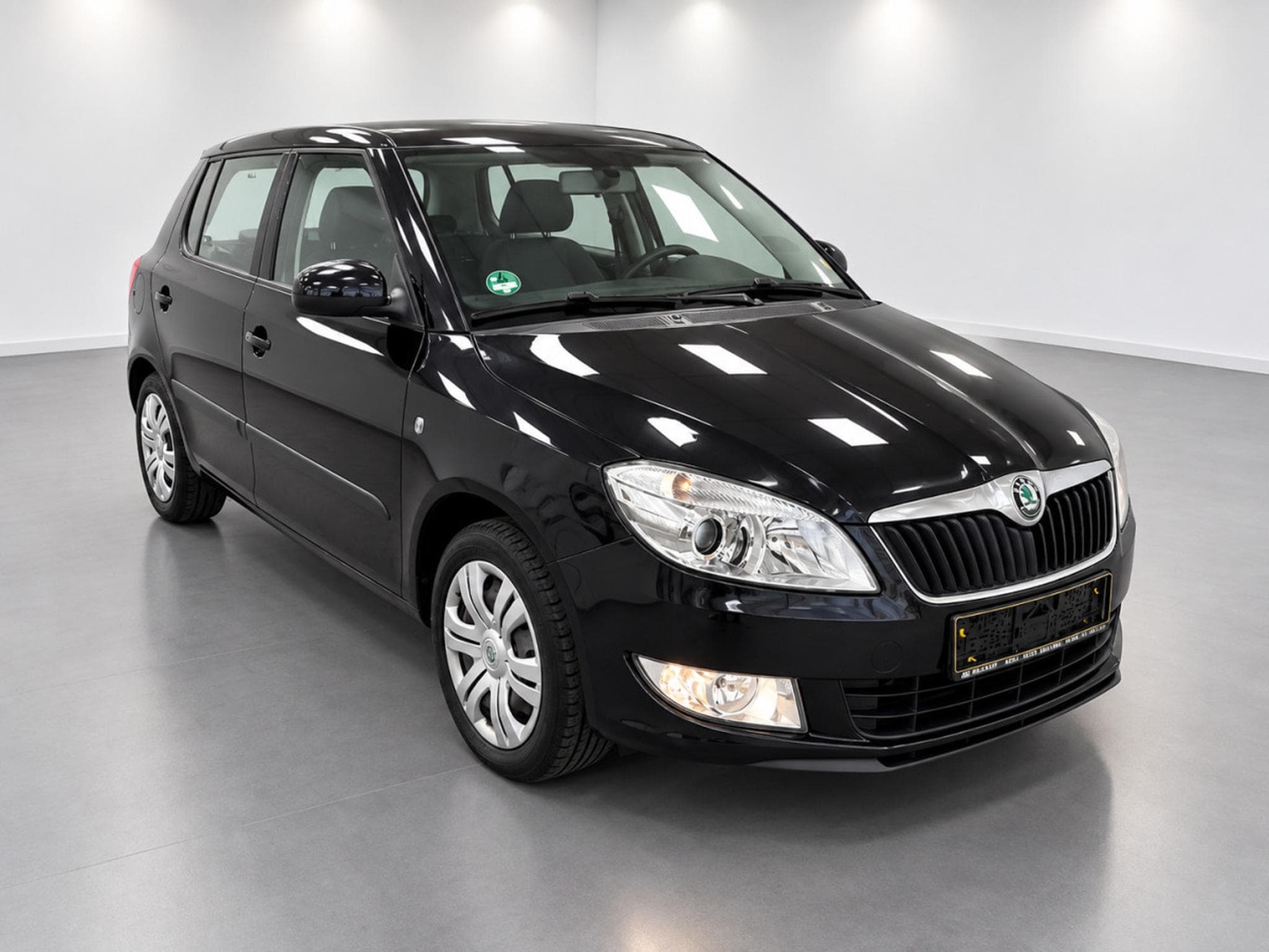 Skoda Fabia 1.2 Tdi 75 Greenline (2013) - Photo 2