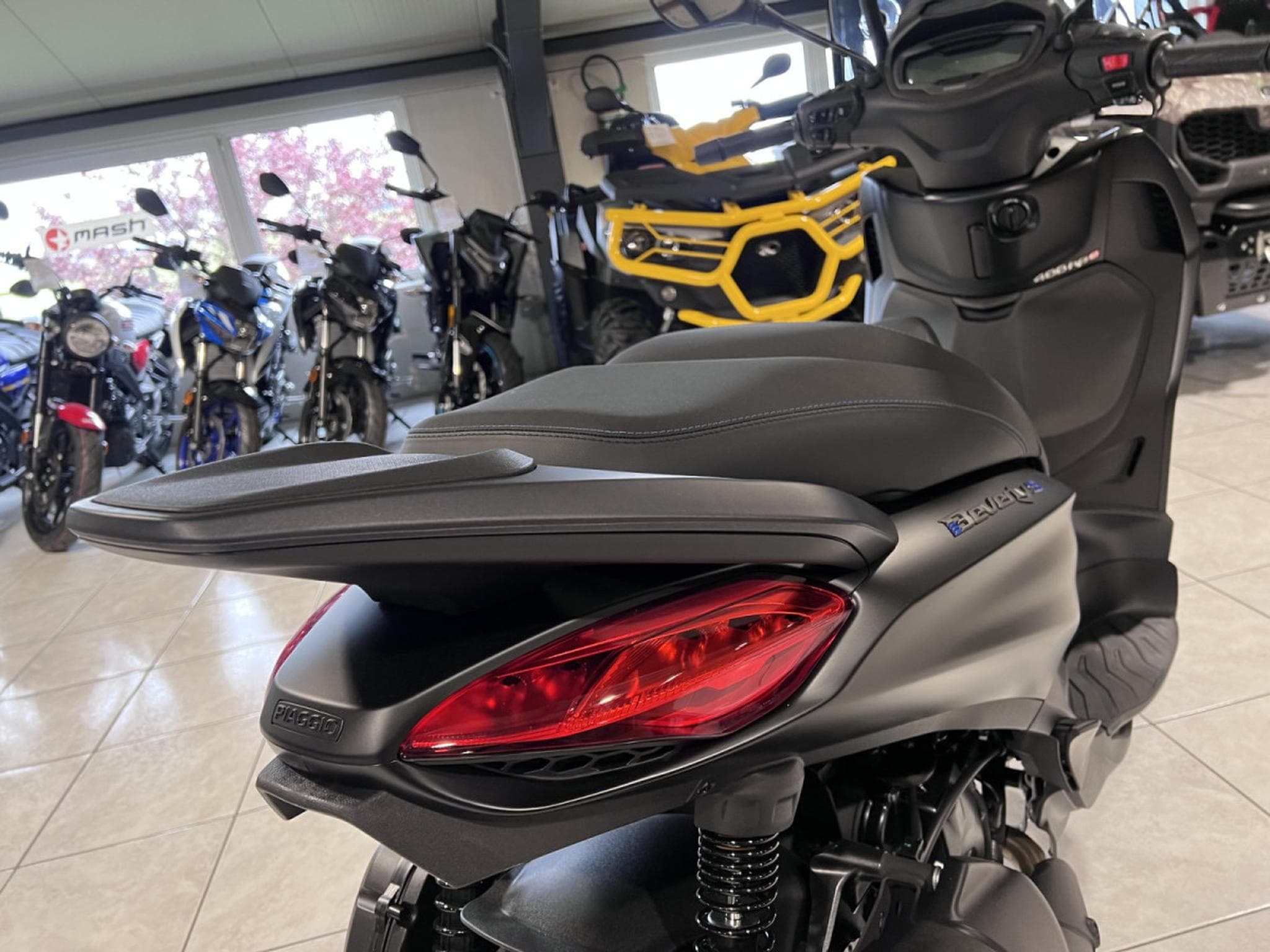 Piaggio Beverly S Nero Meteora (2026) - Foto 5