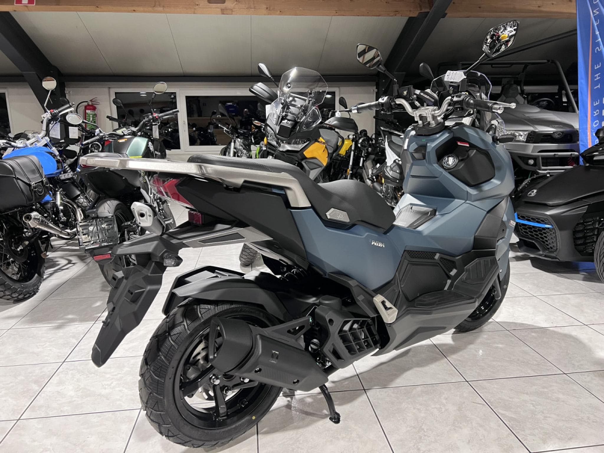 SYM ADX 125 (2026) - Foto 3