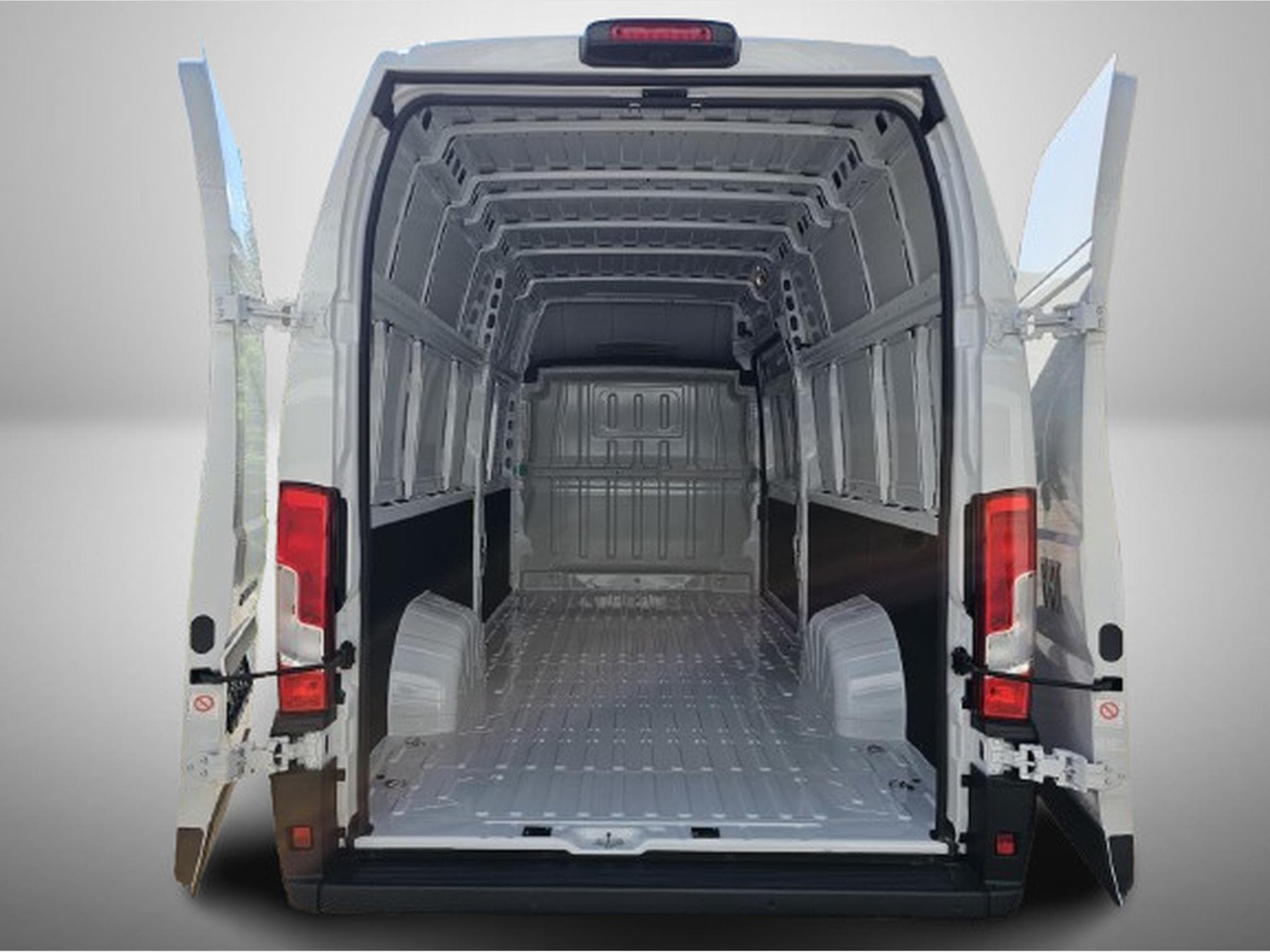 Fiat Ducato 2.2 Mjet 180 L4H3 (2026) - Photo 10