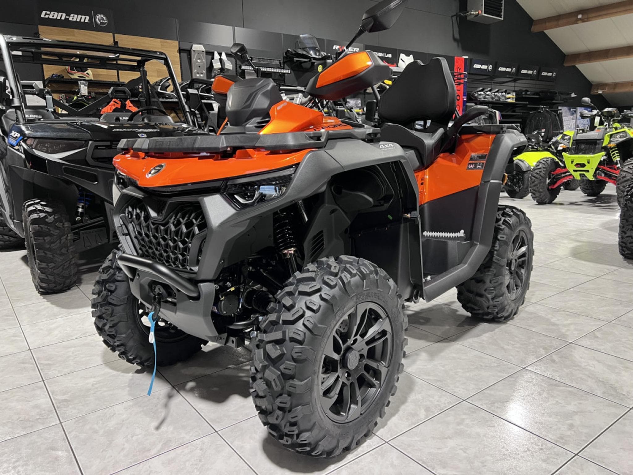 CF Moto CForce 850 T3 no ABS 60 km/h (2026) - Foto 2