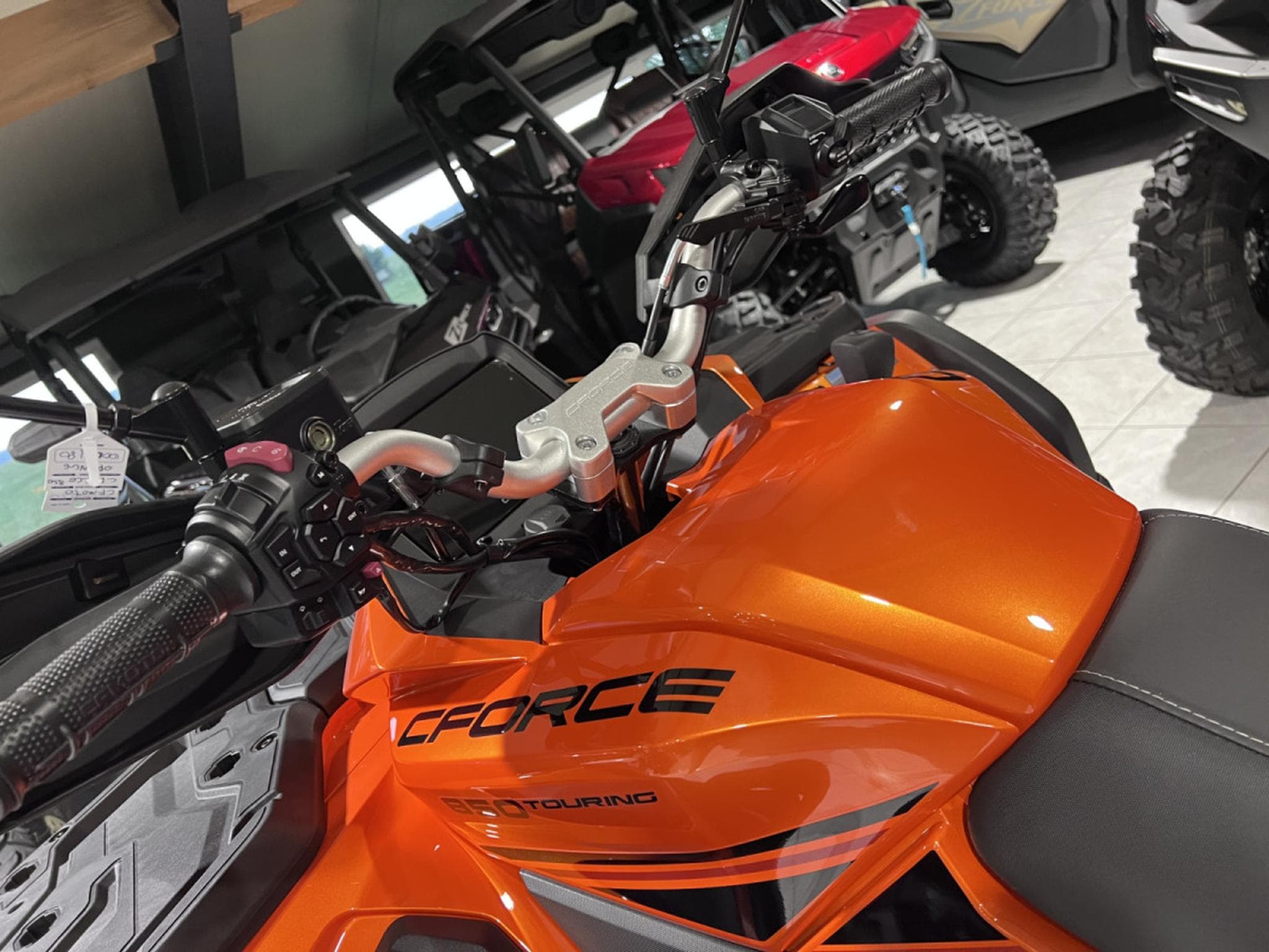 CF Moto CForce 850 T3 no ABS 60 km/h (2026) - Foto 7