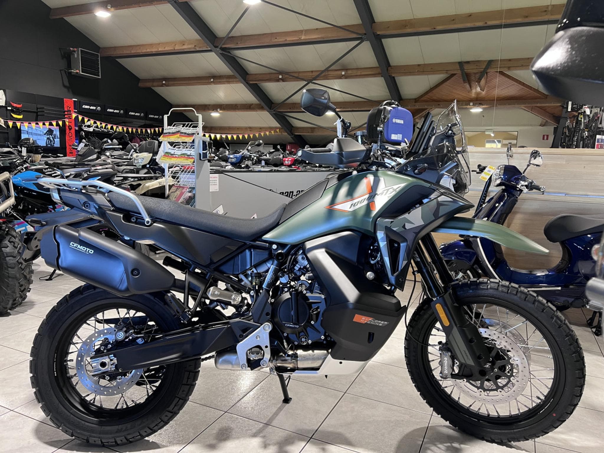 CF Moto 1000 MT-X (2026) - Foto 1