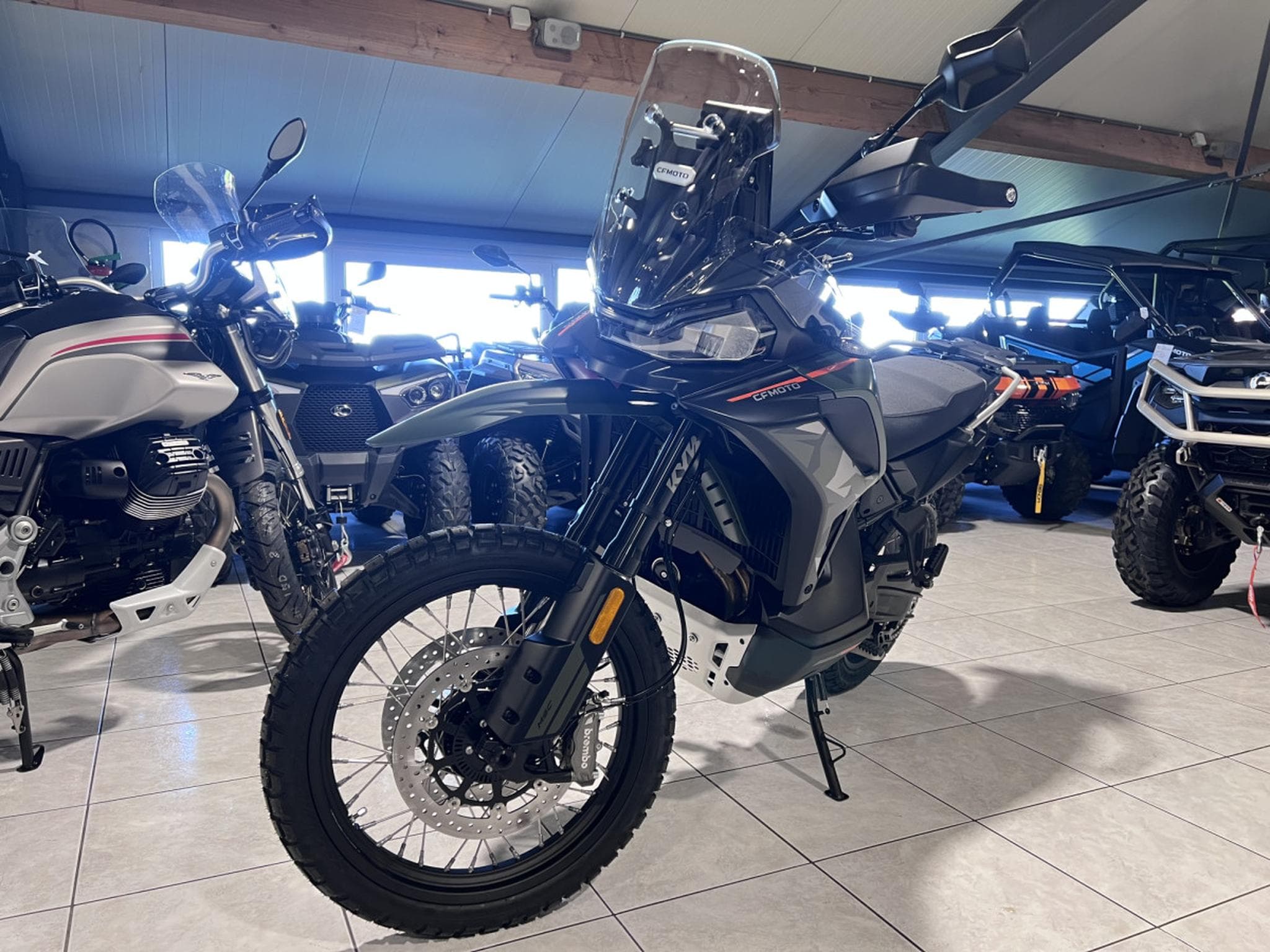 CF Moto 1000 MT-X (2026) - Foto 6