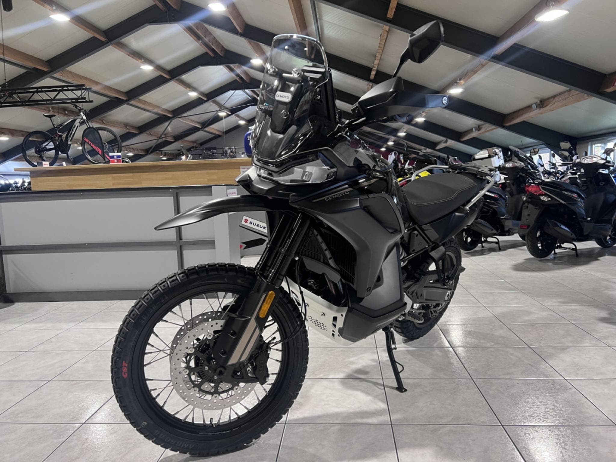 CF Moto MT X (2026) - Foto 2