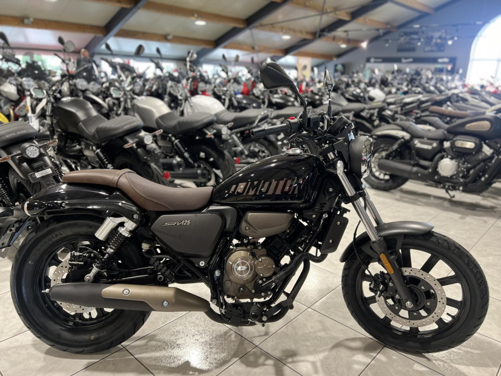 QJmotor SRV 125 (2026) - Photo 1