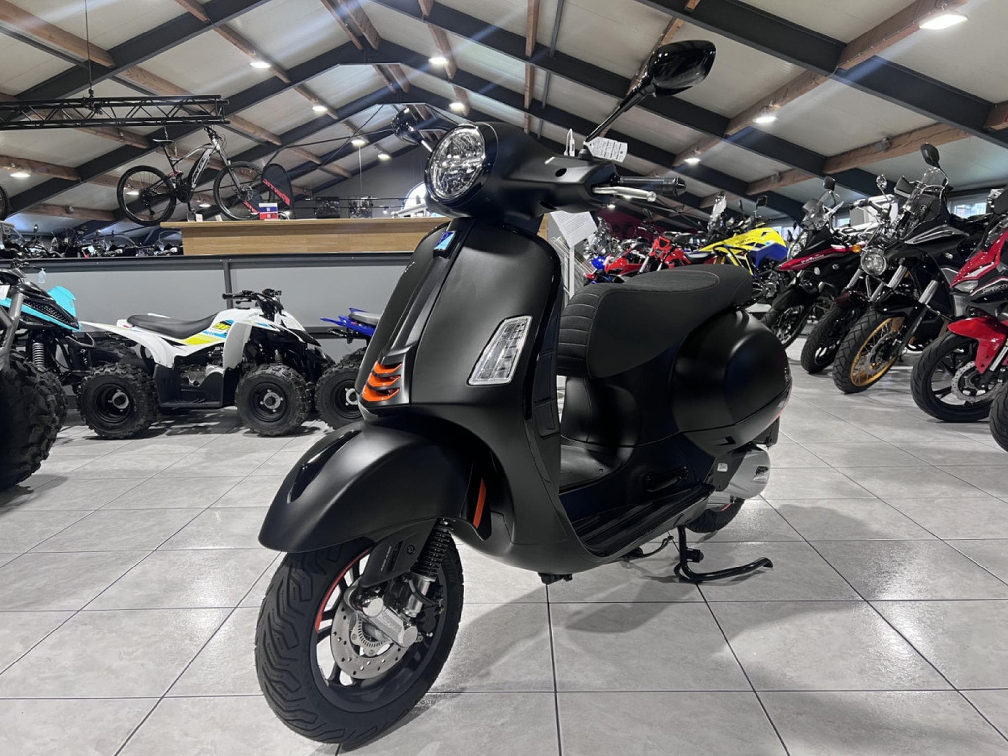 Vespa GTS 125 (2026) - Photo 2