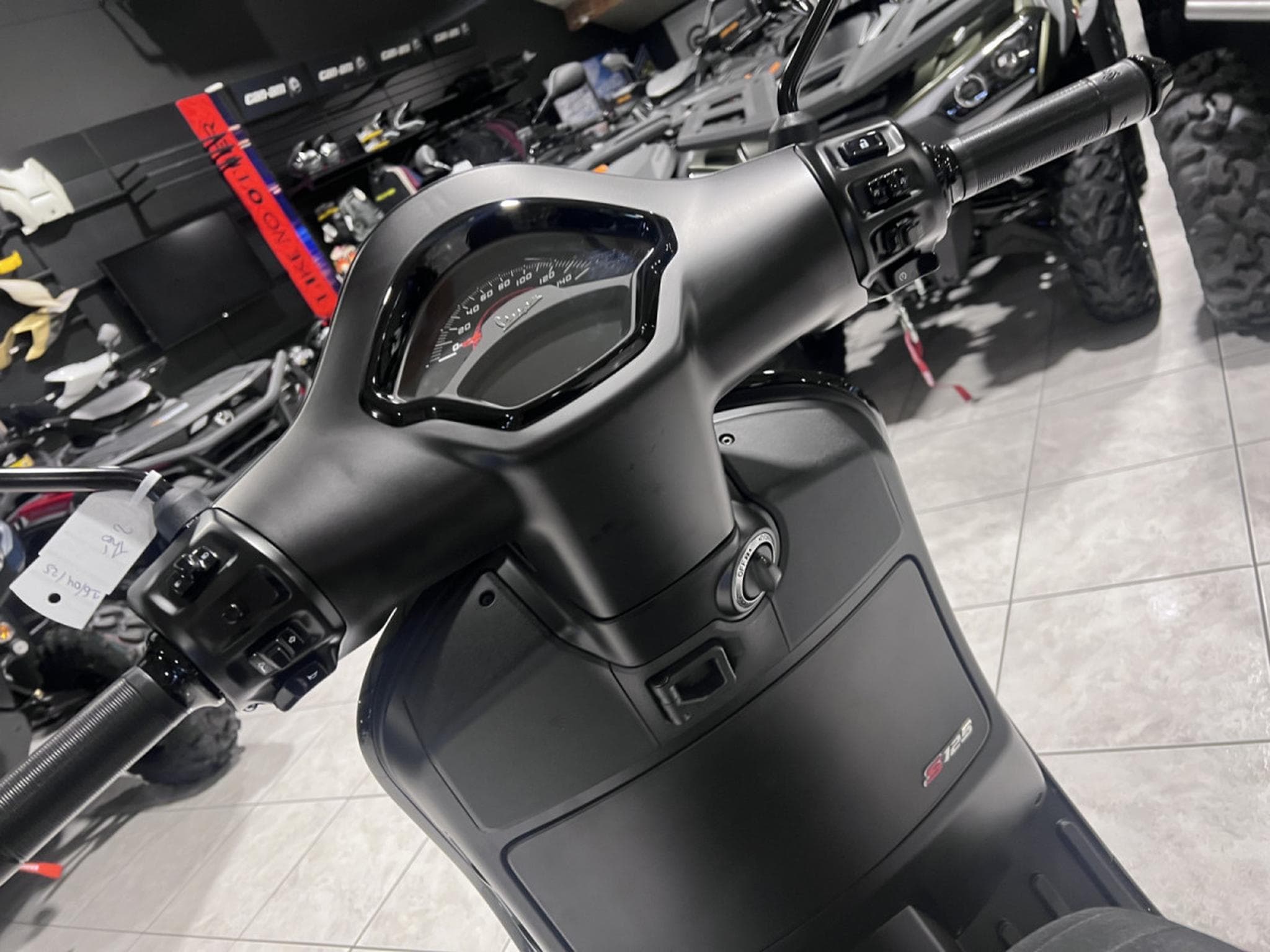Vespa GTS 125 (2026) - Photo 6