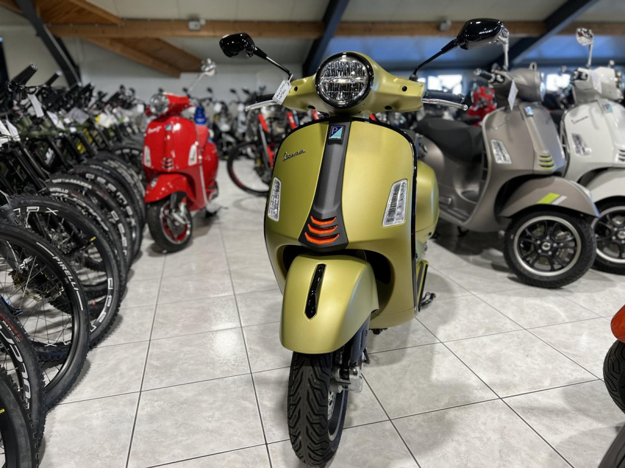 Vespa GTS 125 (2026) - Foto 3