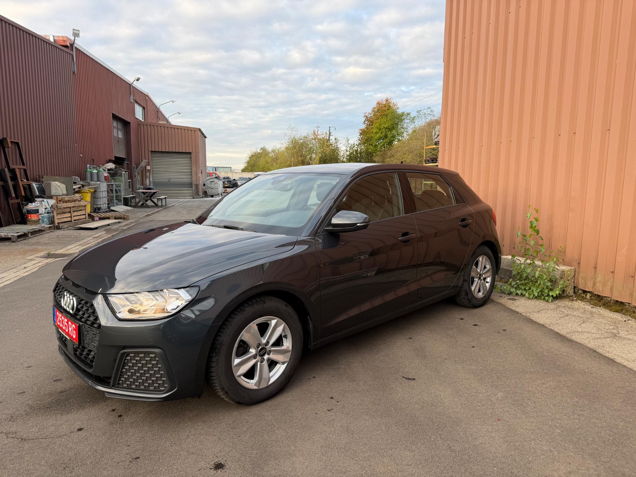 Audi A1 30 TFSI 110CH INT S-Line (2023) - Photo 2