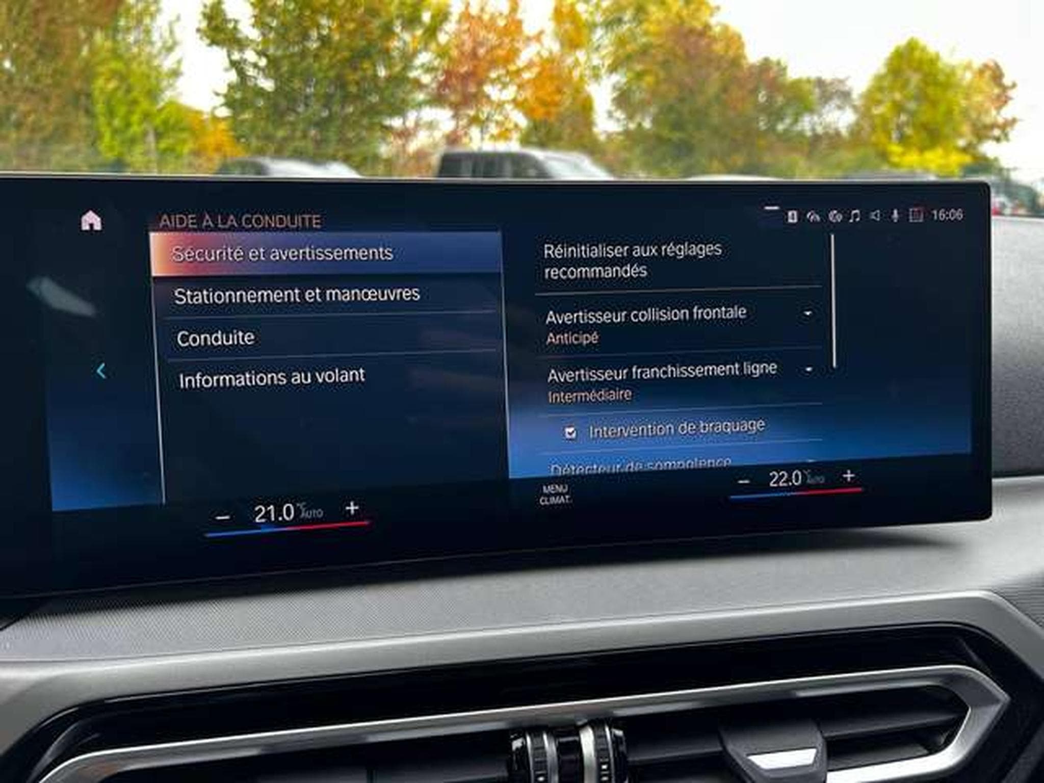 BMW 318 TOURING DIESEL 150 CV (2022) - Photo 14