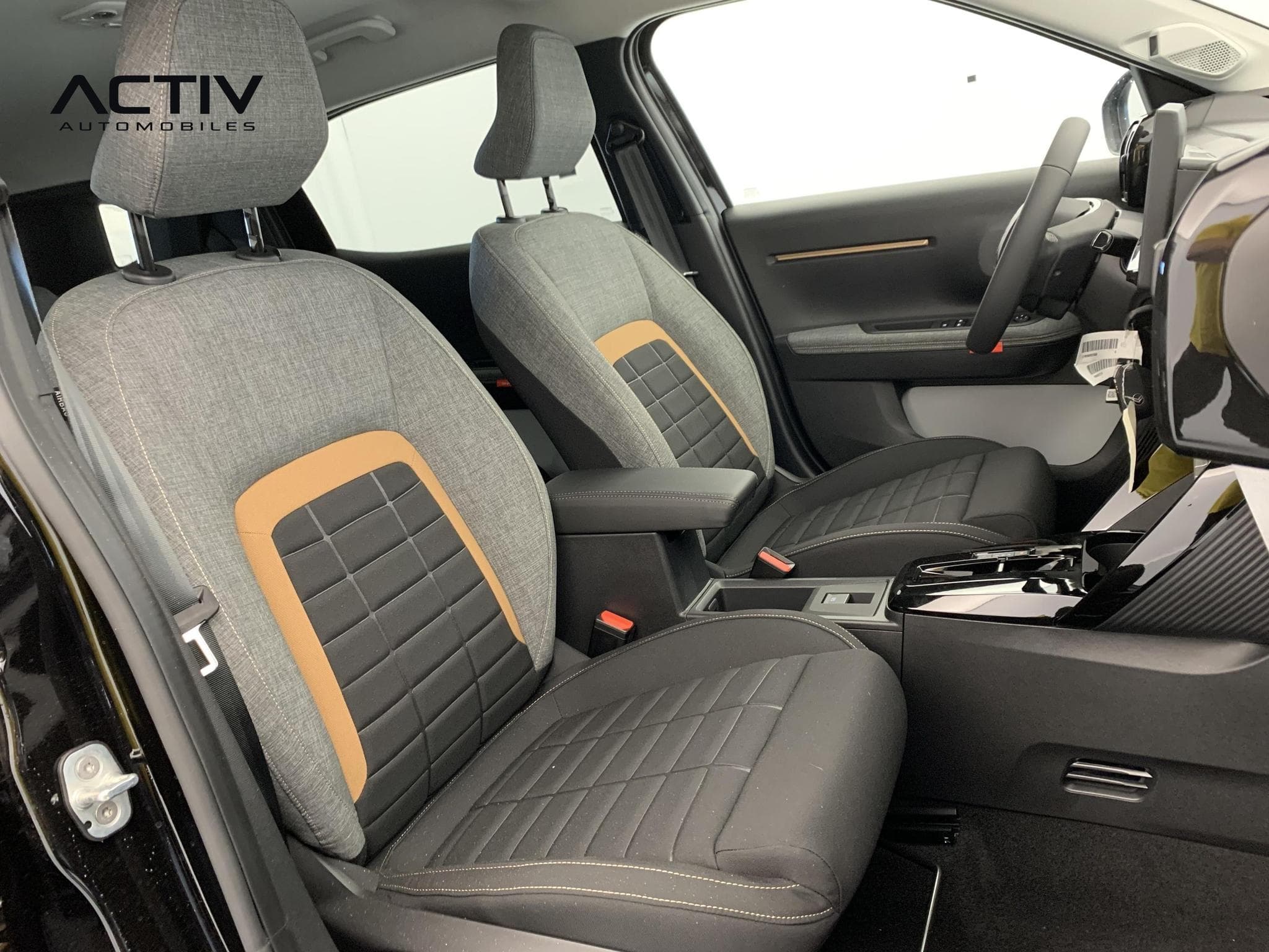 Citroën C3 Aircross Hybride 145 ch Aut Plus (2026) - Photo 9