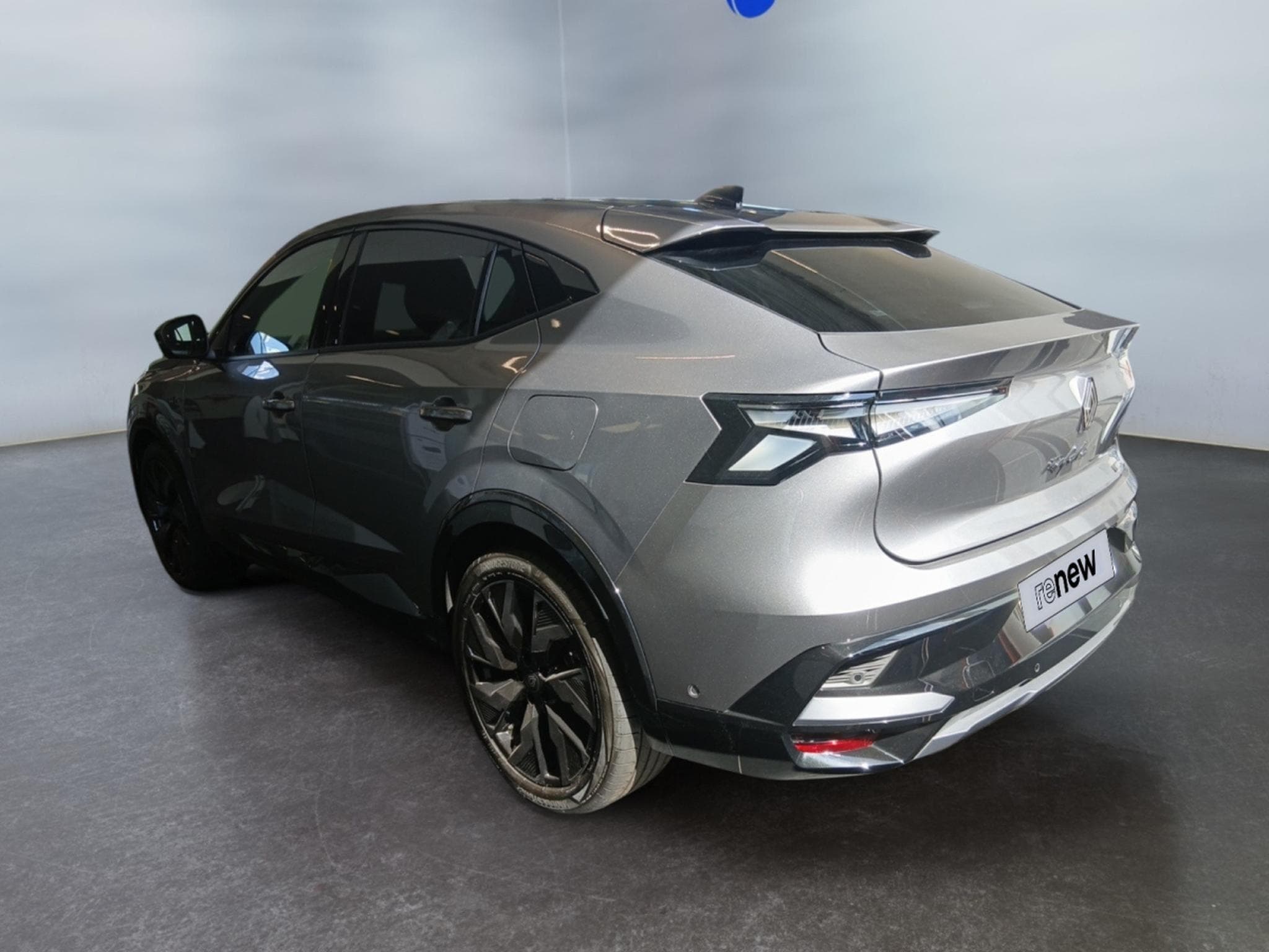 Renault Rafale 1.2 E-Tech Esprit Alpine E-Tech 4x4 plug-in hybrid 300 hp (2026) - Foto 3