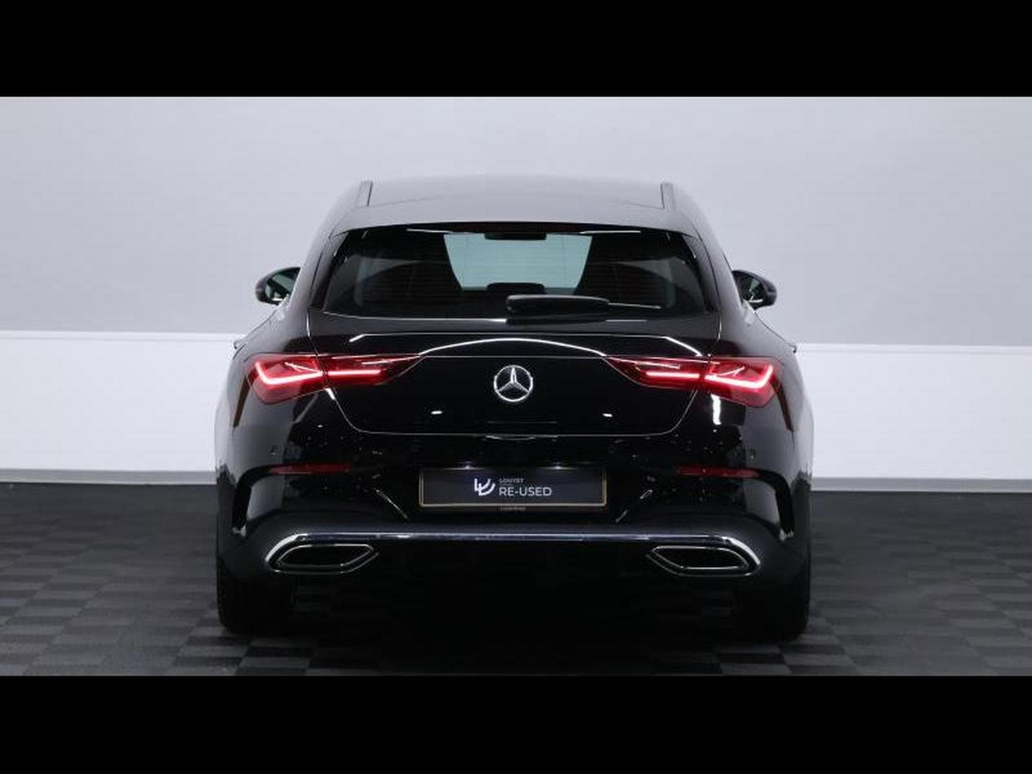 Mercedes CLA 200 d shooting brake AMG Line 8G DCT (2023) - Foto 6