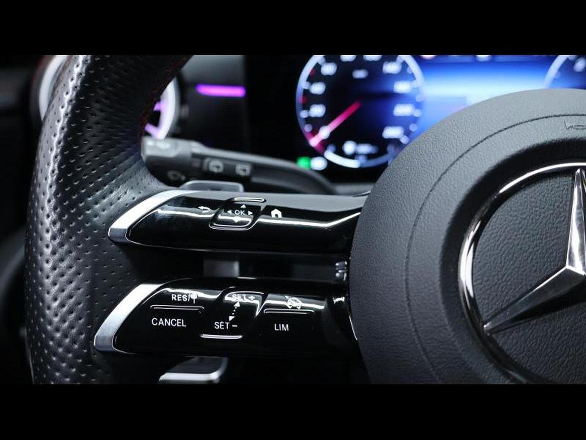 Mercedes CLA 200 d shooting brake AMG Line 8G DCT (2023) - Foto 24