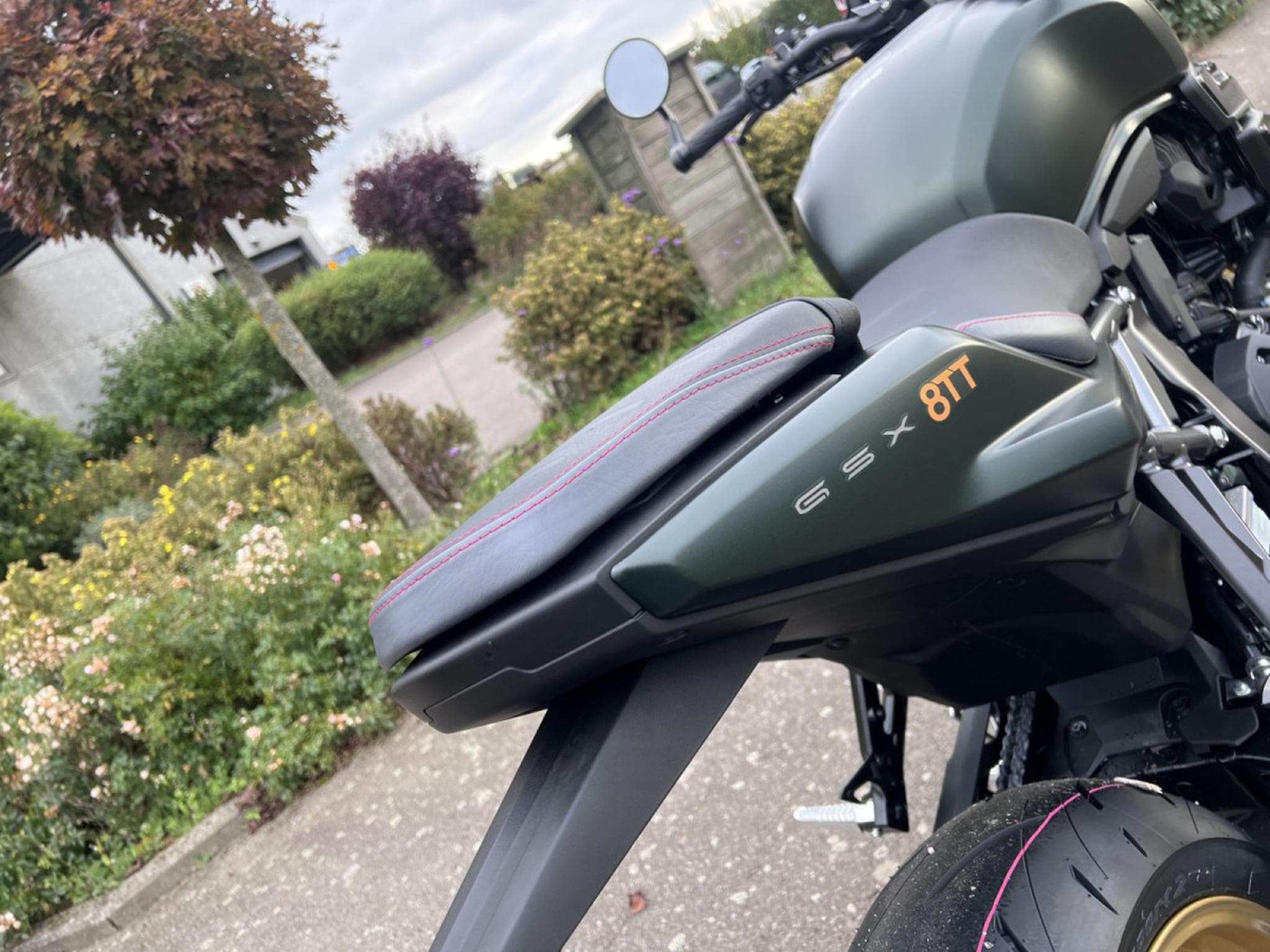 Suzuki GSX-8TT (2026) - Foto 5