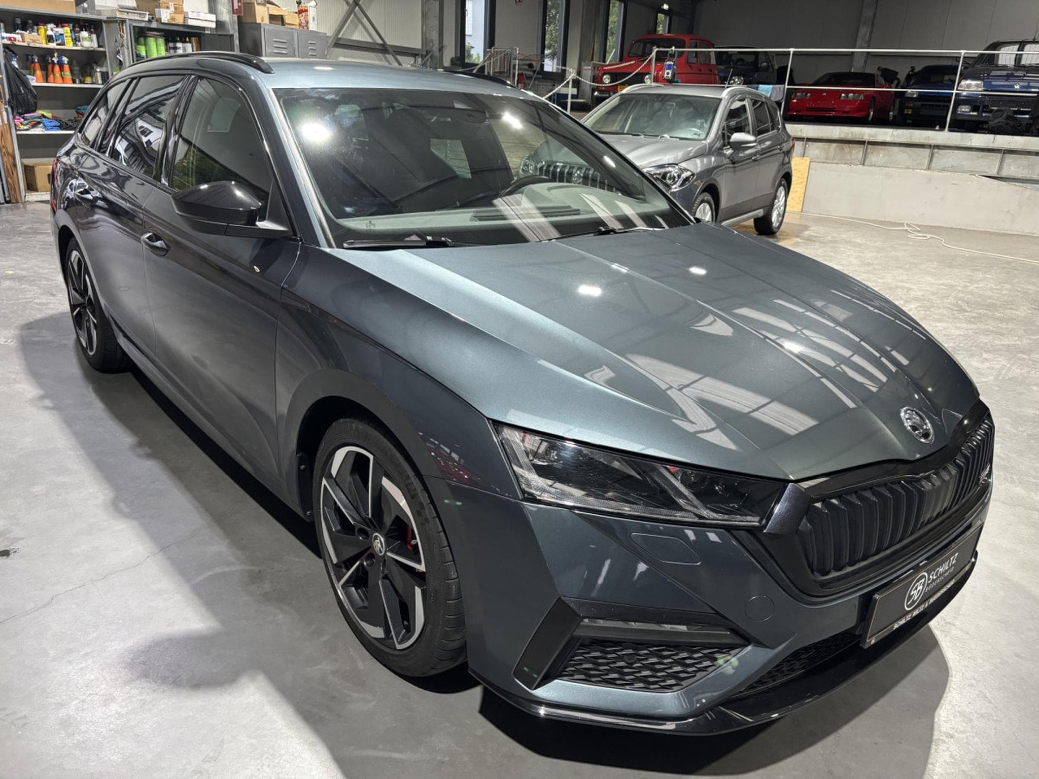 Skoda Octavia VRS 2.0 TSI 245 AT (2021) - Photo 1