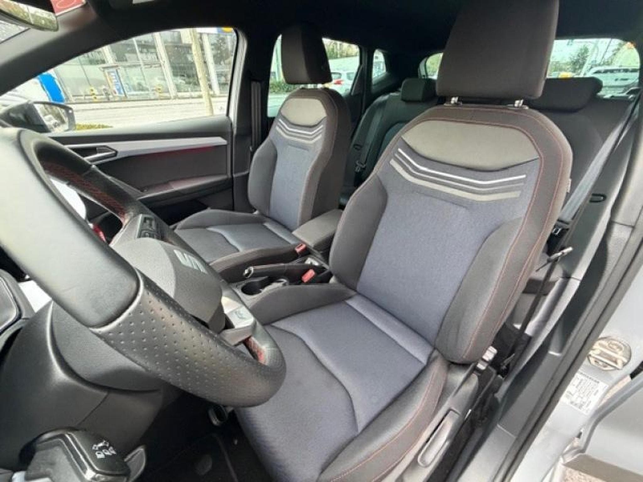 Seat Ibiza FR+LED+NAVI (2024) - Photo 12