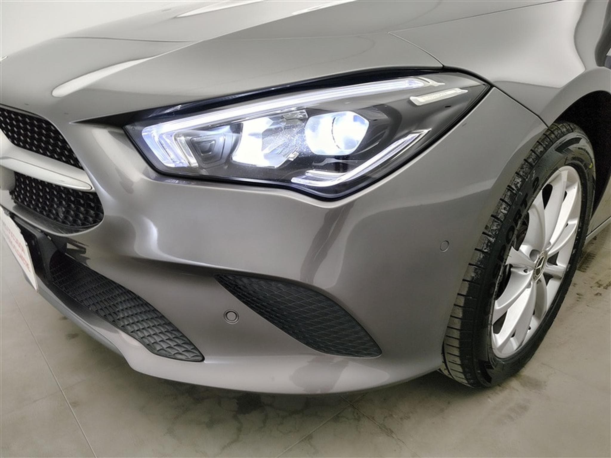 Mercedes CLA 250 e PHEV Business Line  Navi / Led / PDC av+ar (2022) - Photo 14