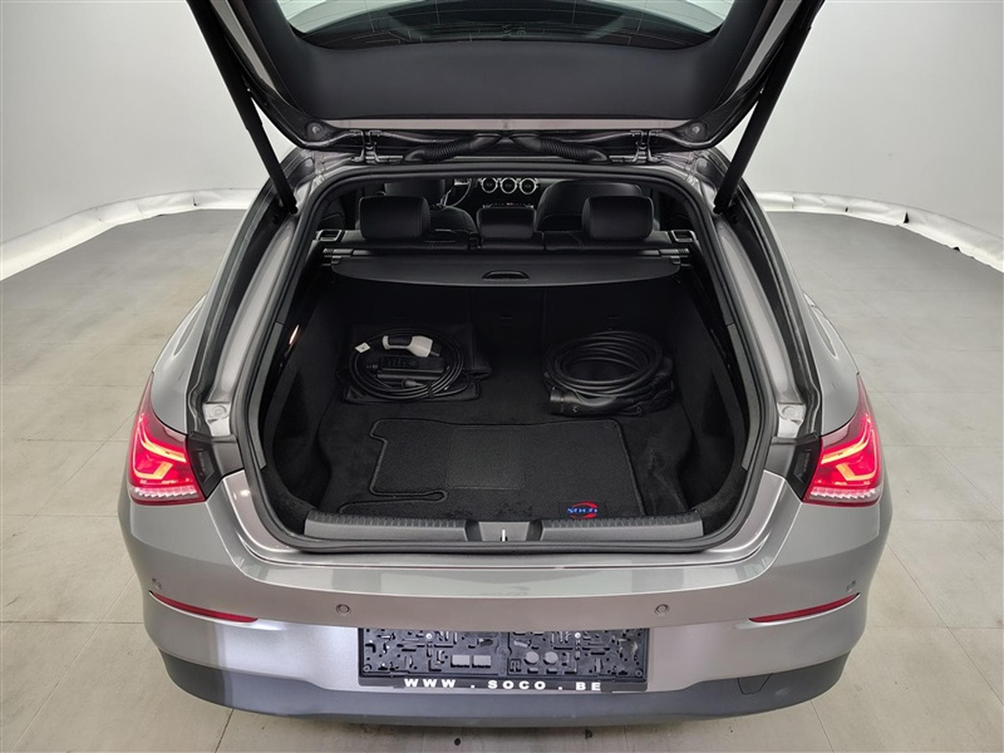 Mercedes CLA 250 e PHEV Business Line  Navi / Led / PDC av+ar (2022) - Photo 13