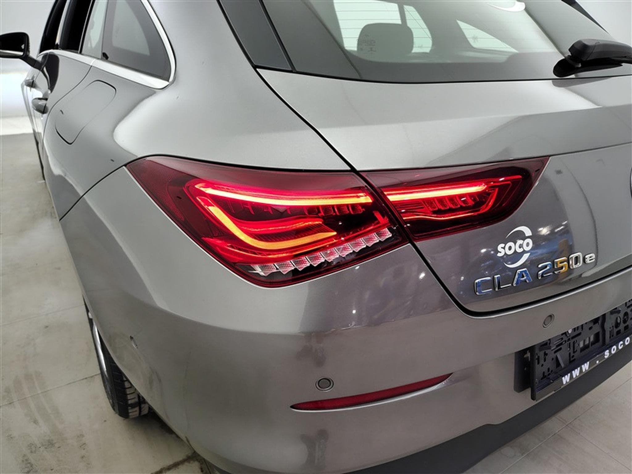 Mercedes CLA 250 e PHEV Business Line  Navi / Led / PDC av+ar (2022) - Photo 15