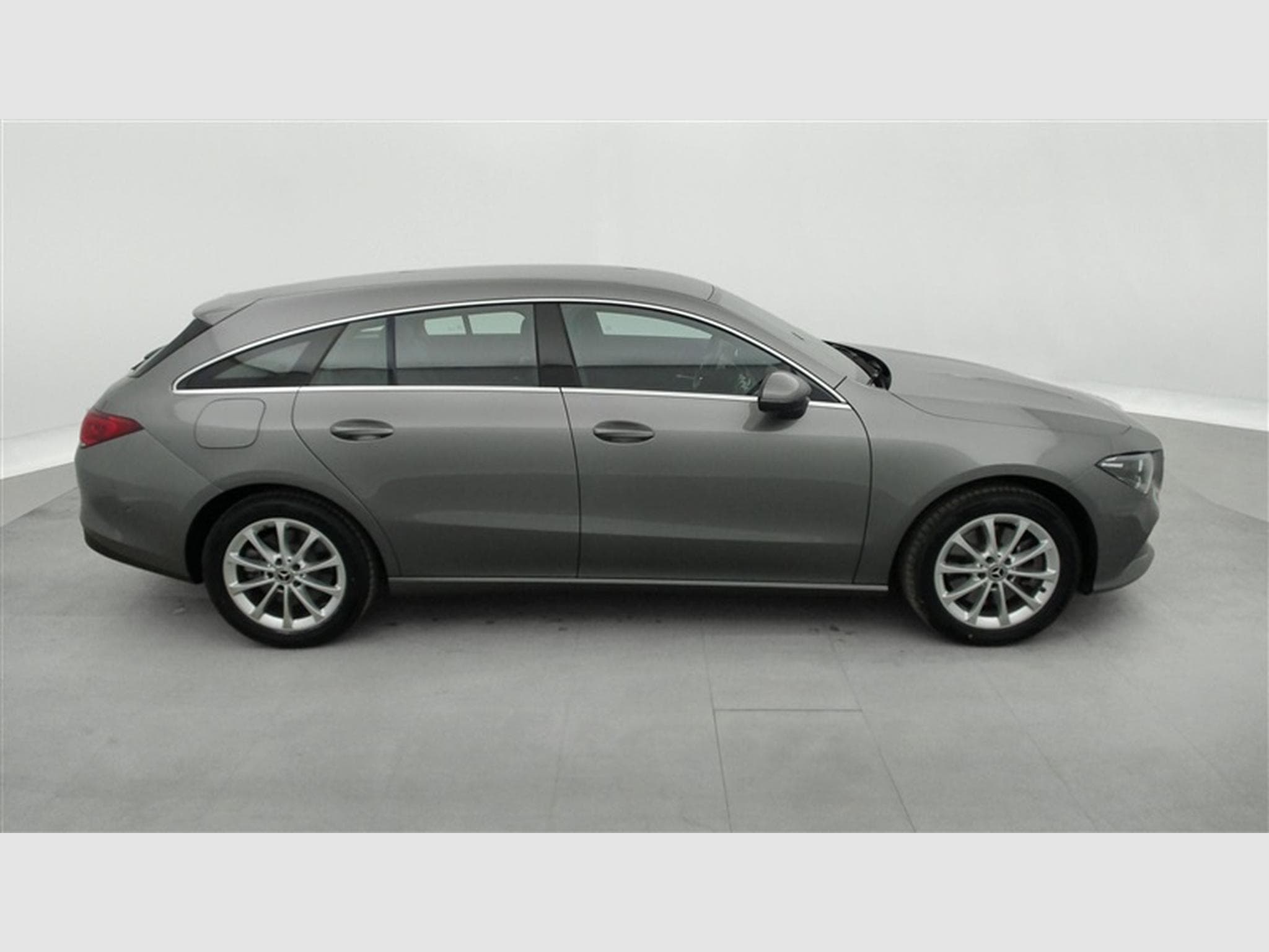 Mercedes CLA 250 e PHEV Business Line  Navi / Led / PDC av+ar (2022) - Photo 23