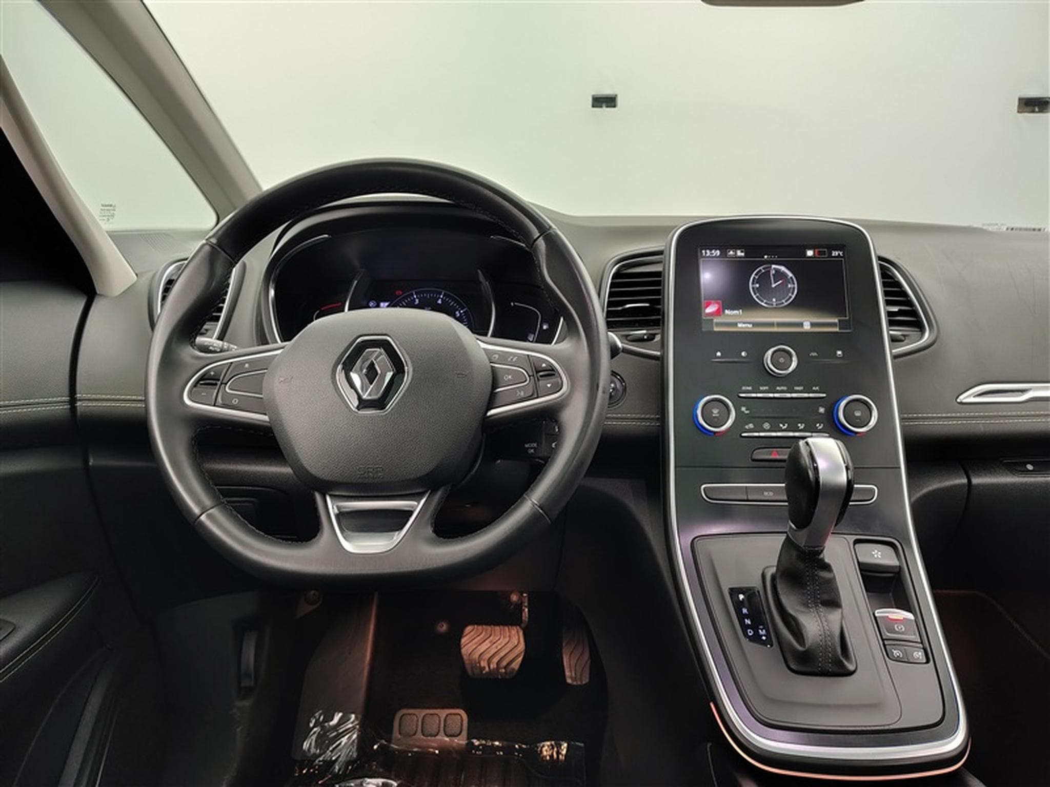 Renault Scenic Grand Sc?nic 1.33 TCe Intens EDC GPF (EU6.2) (2020) - Photo 9