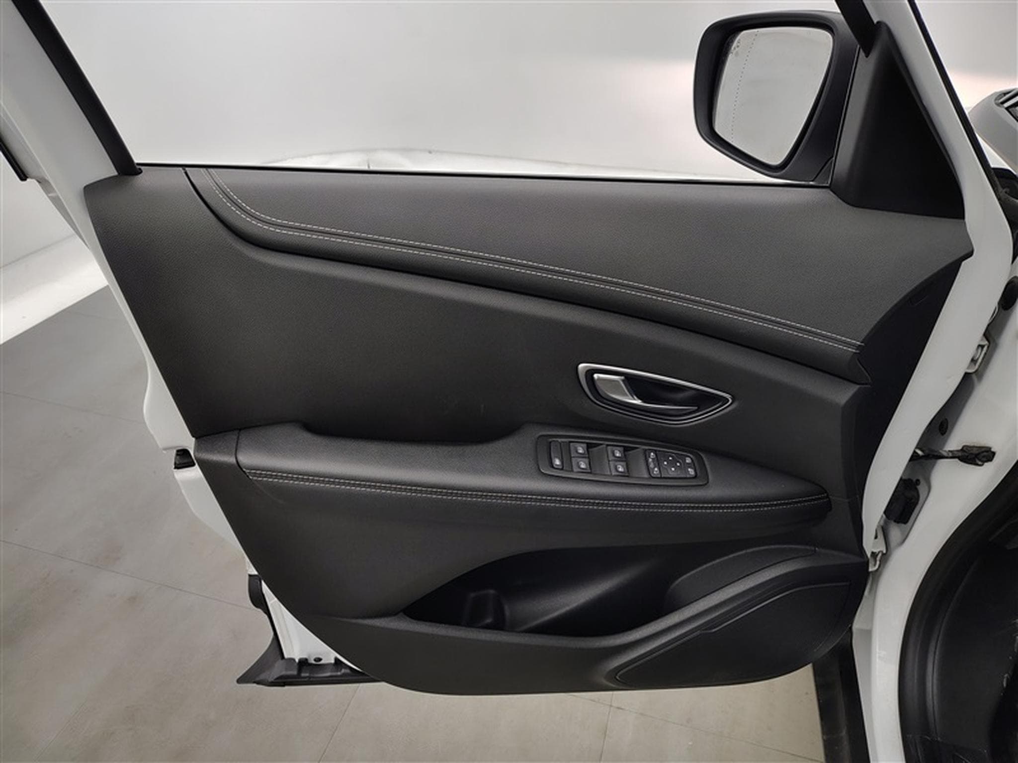 Renault Scenic Grand Sc?nic 1.33 TCe Intens EDC GPF (EU6.2) (2020) - Photo 16