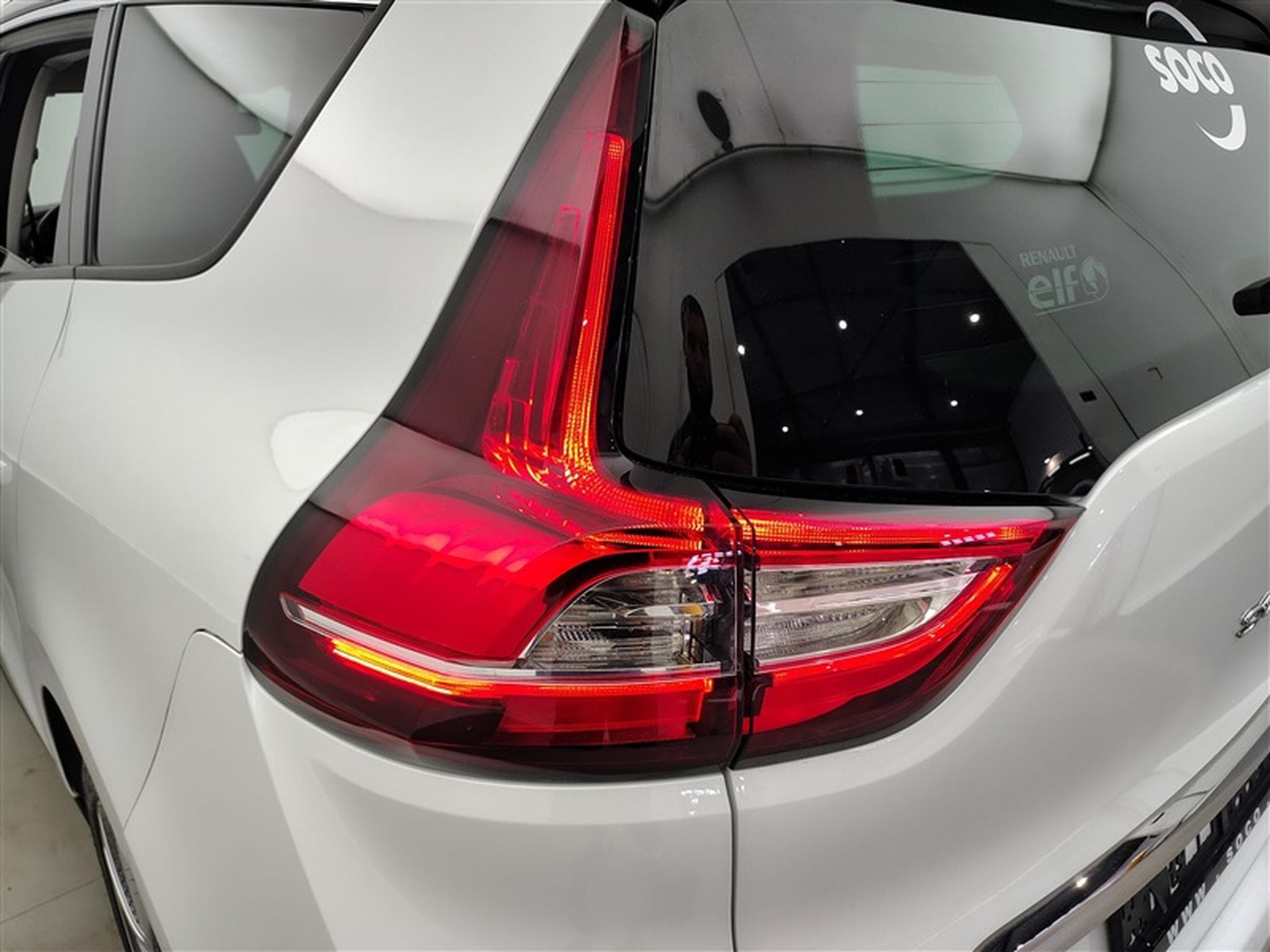 Renault Scenic Grand Sc?nic 1.33 TCe Intens EDC GPF (EU6.2) (2020) - Photo 15