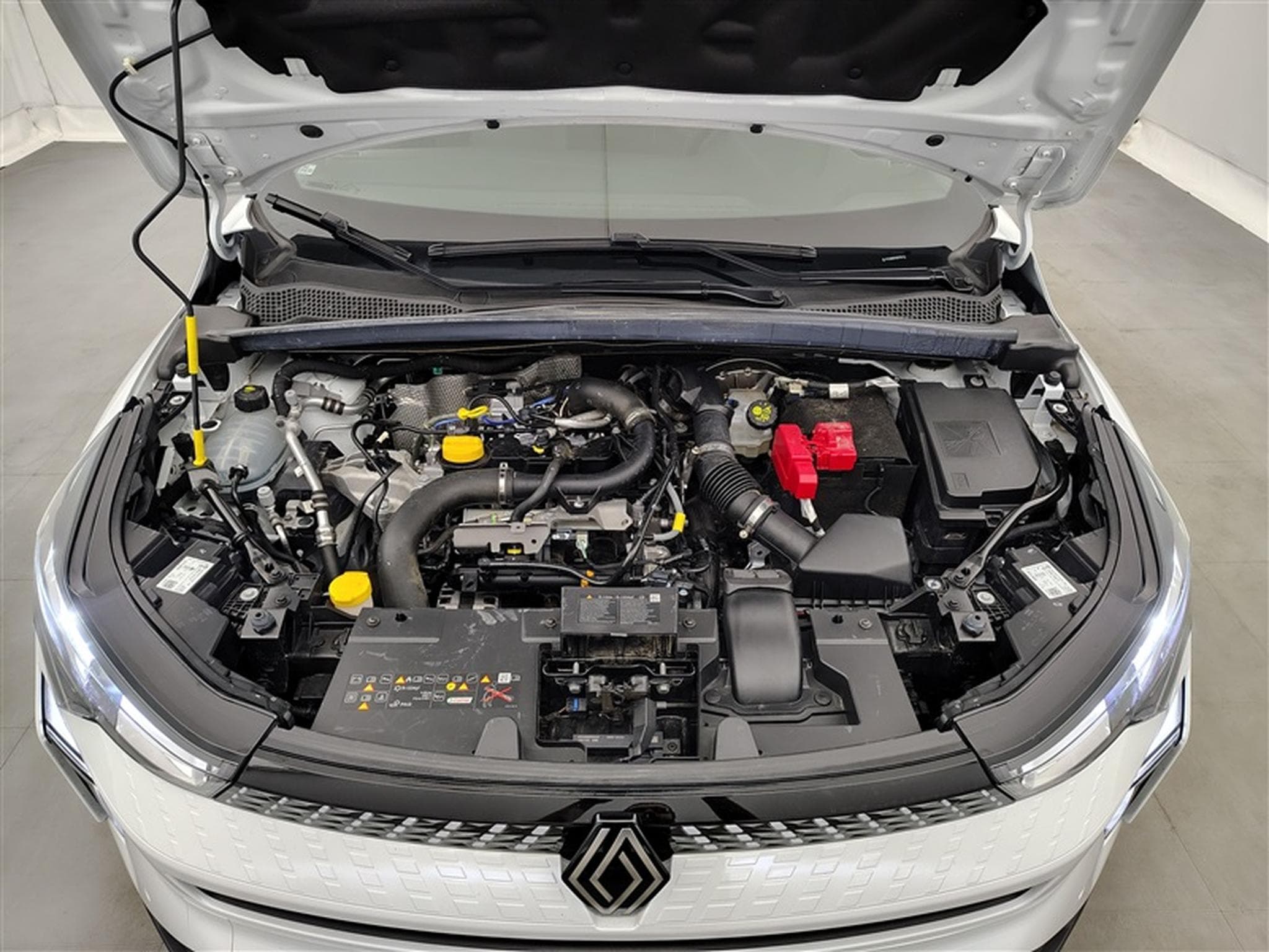Renault Captur 1.0 TCe Techno CLIM/NAVI/CAMERA (2024) - Photo 19
