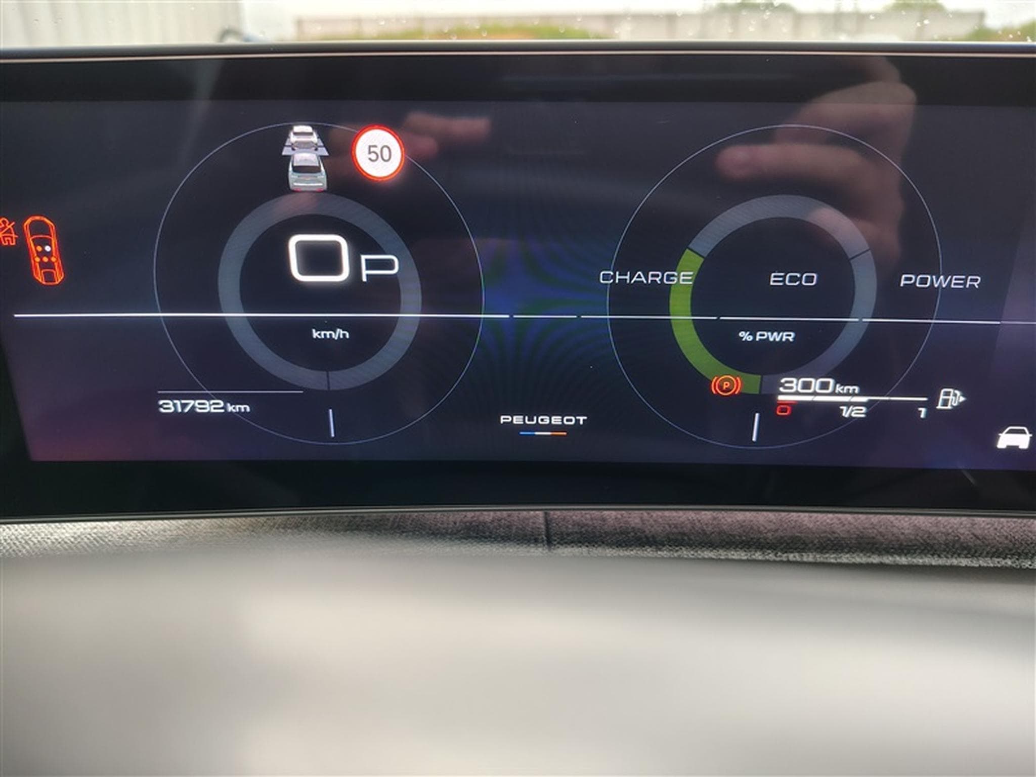 Peugeot 3008 1.2 HYBRID 136cv e-DSC6 GT Toit Pano/Navi/Carplay/JA 19/... (2025) - Photo 10