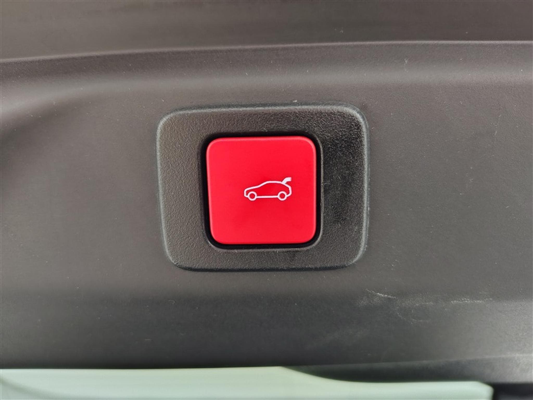 Peugeot 3008 1.2 HYBRID 136cv e-DSC6 GT Toit Pano/Navi/Carplay/JA 19/... (2025) - Photo 20