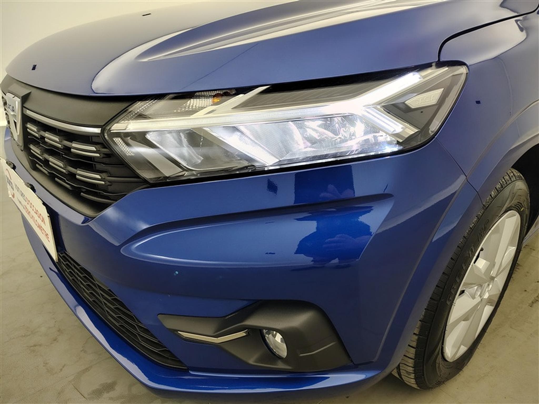 Dacia Sandero 1.0 TCe COMFORT/AIRCO/NAVI/FULL LED/PDC (2022) - Photo 15