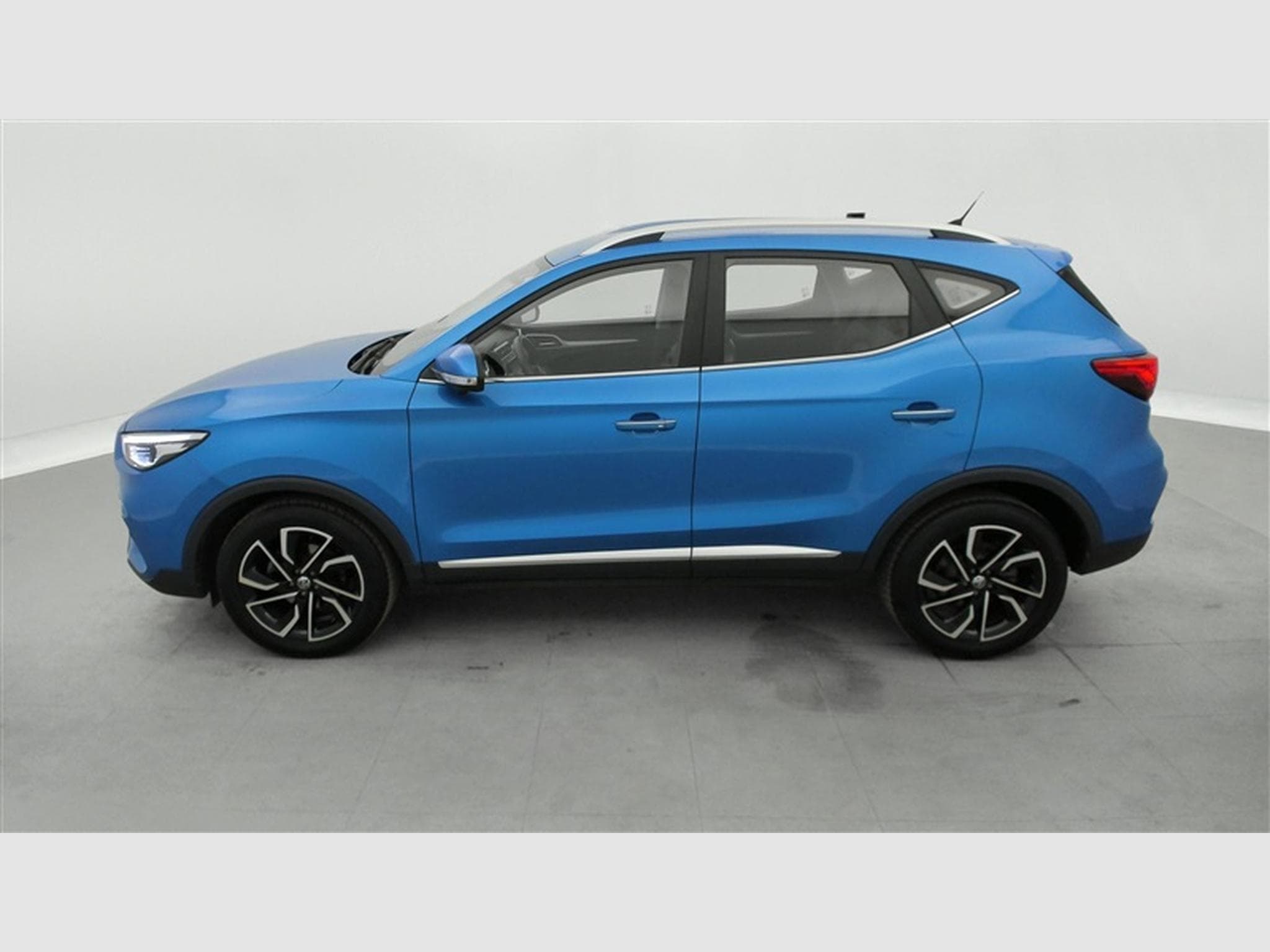 MG ZS 1.0 T-GDi Luxury AT (2024) - Photo 3