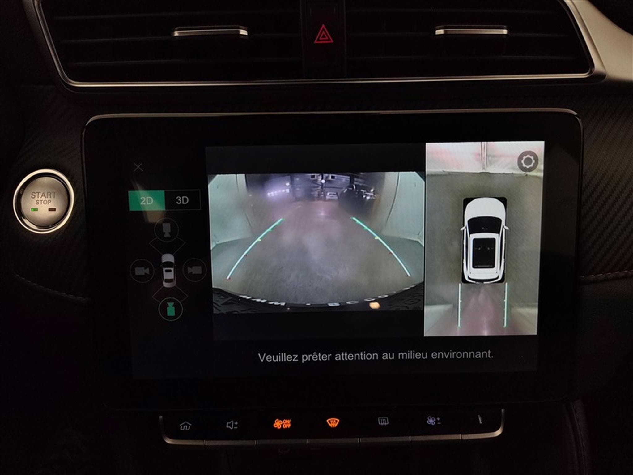 MG ZS 1.0 T-GDi Luxury AT (2024) - Photo 18