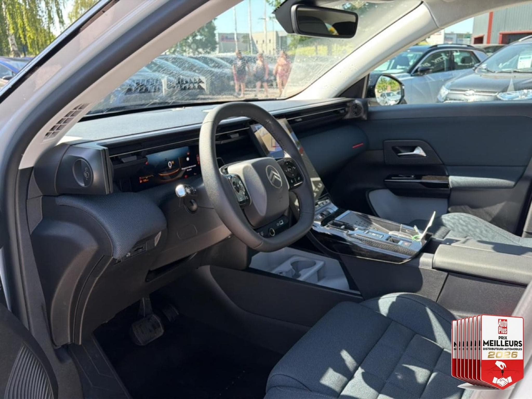 Citroën C5 AIRCROSS 1.2 HYBRIDE 145 PLUS BOITE AUTOMATIQUE (2026) - Foto 11