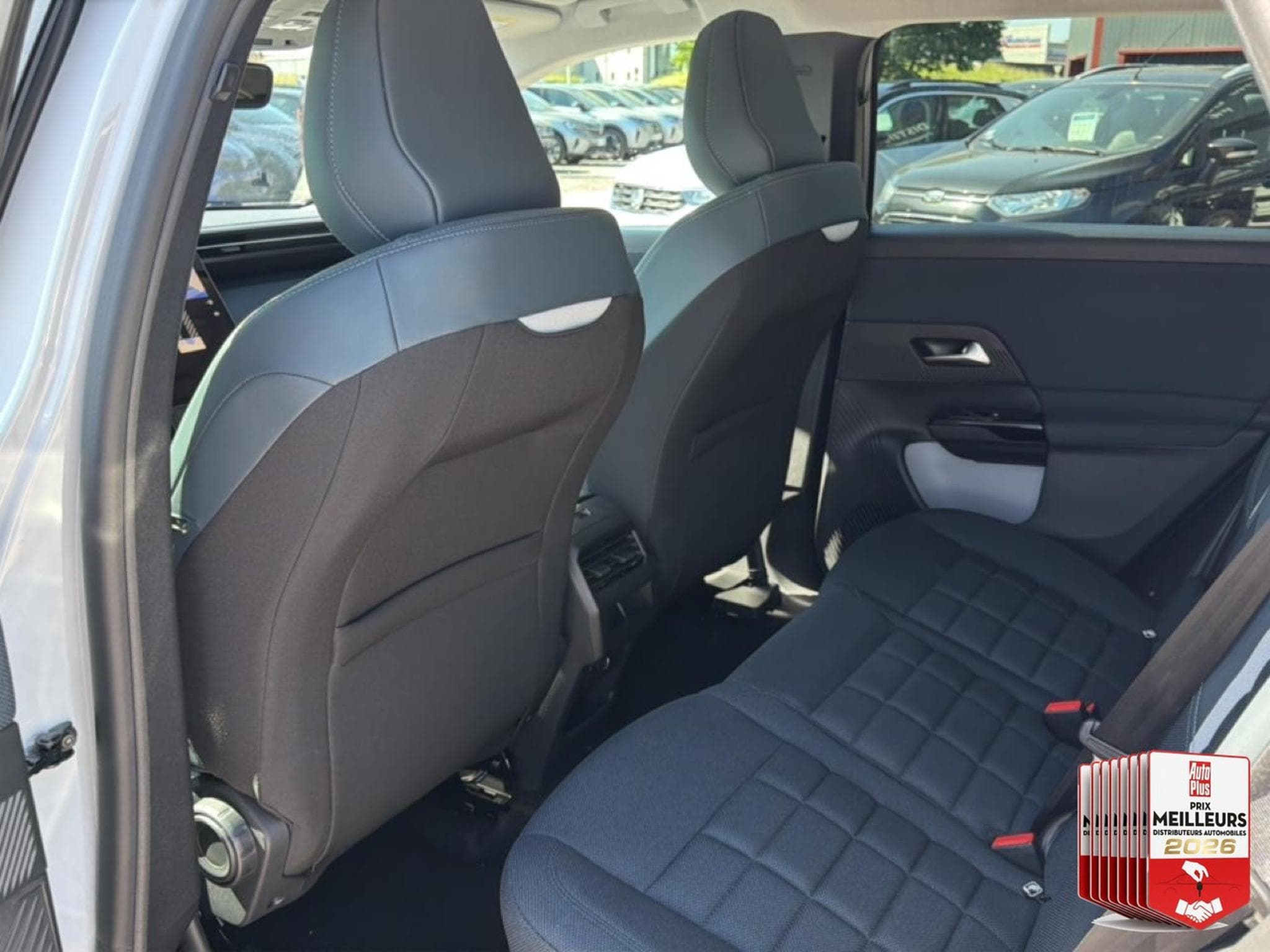 Citroën C5 AIRCROSS 1.2 HYBRIDE 145 PLUS BOITE AUTOMATIQUE (2026) - Foto 13