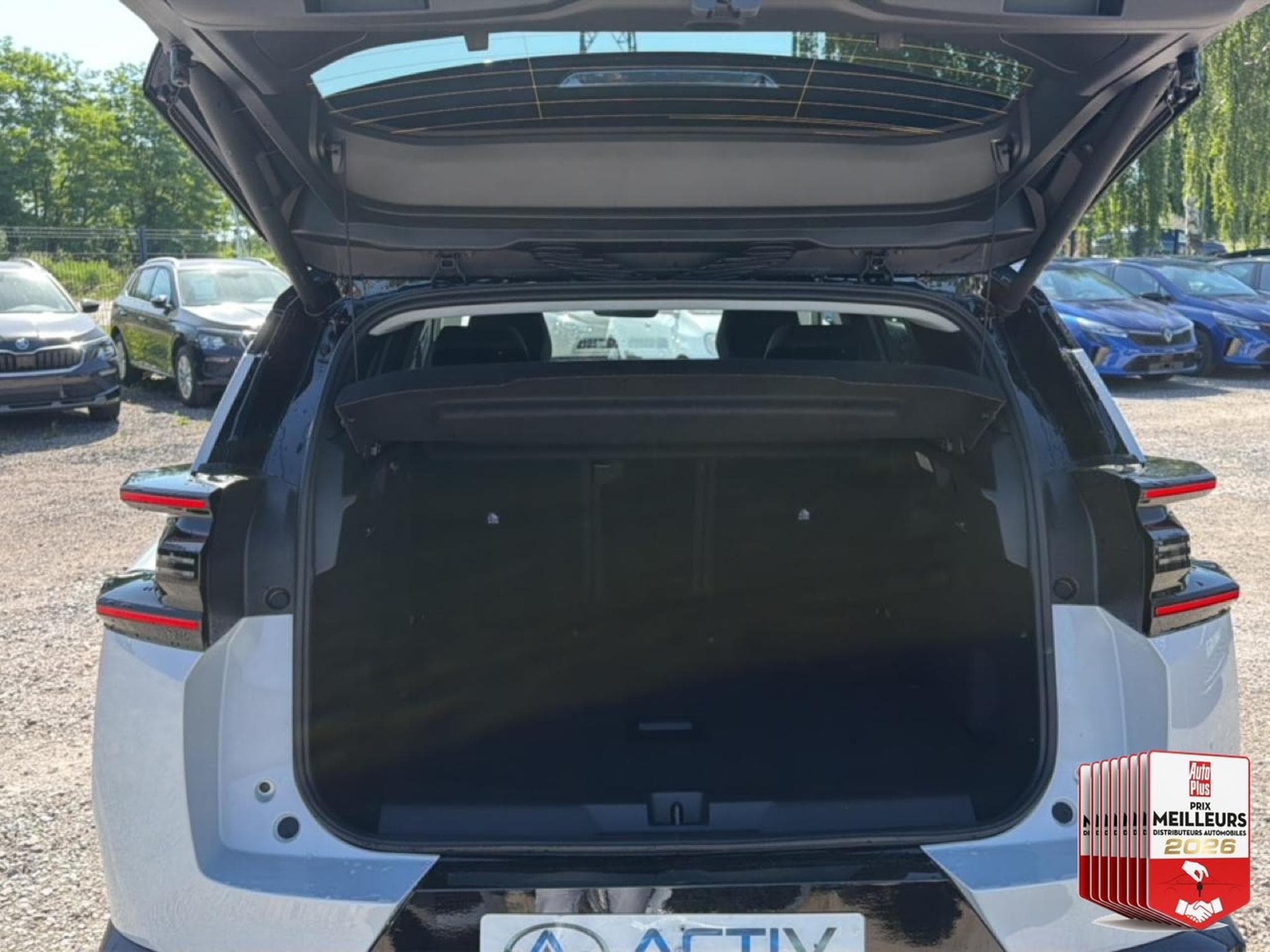 Citroën C5 AIRCROSS 1.2 HYBRIDE 145 PLUS BOITE AUTOMATIQUE (2026) - Foto 15