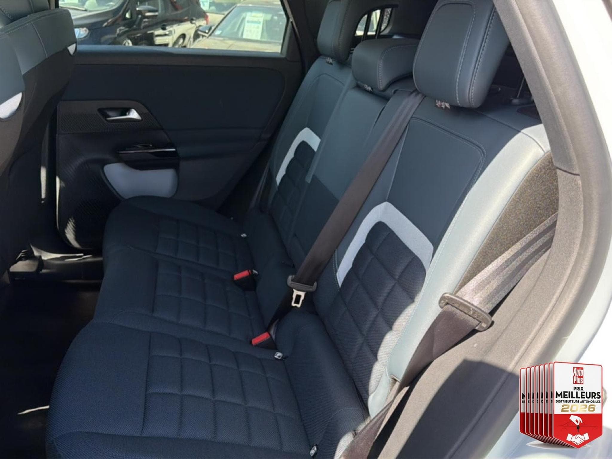 Citroën C5 AIRCROSS 1.2 HYBRIDE 145 PLUS BOITE AUTOMATIQUE (2026) - Foto 14