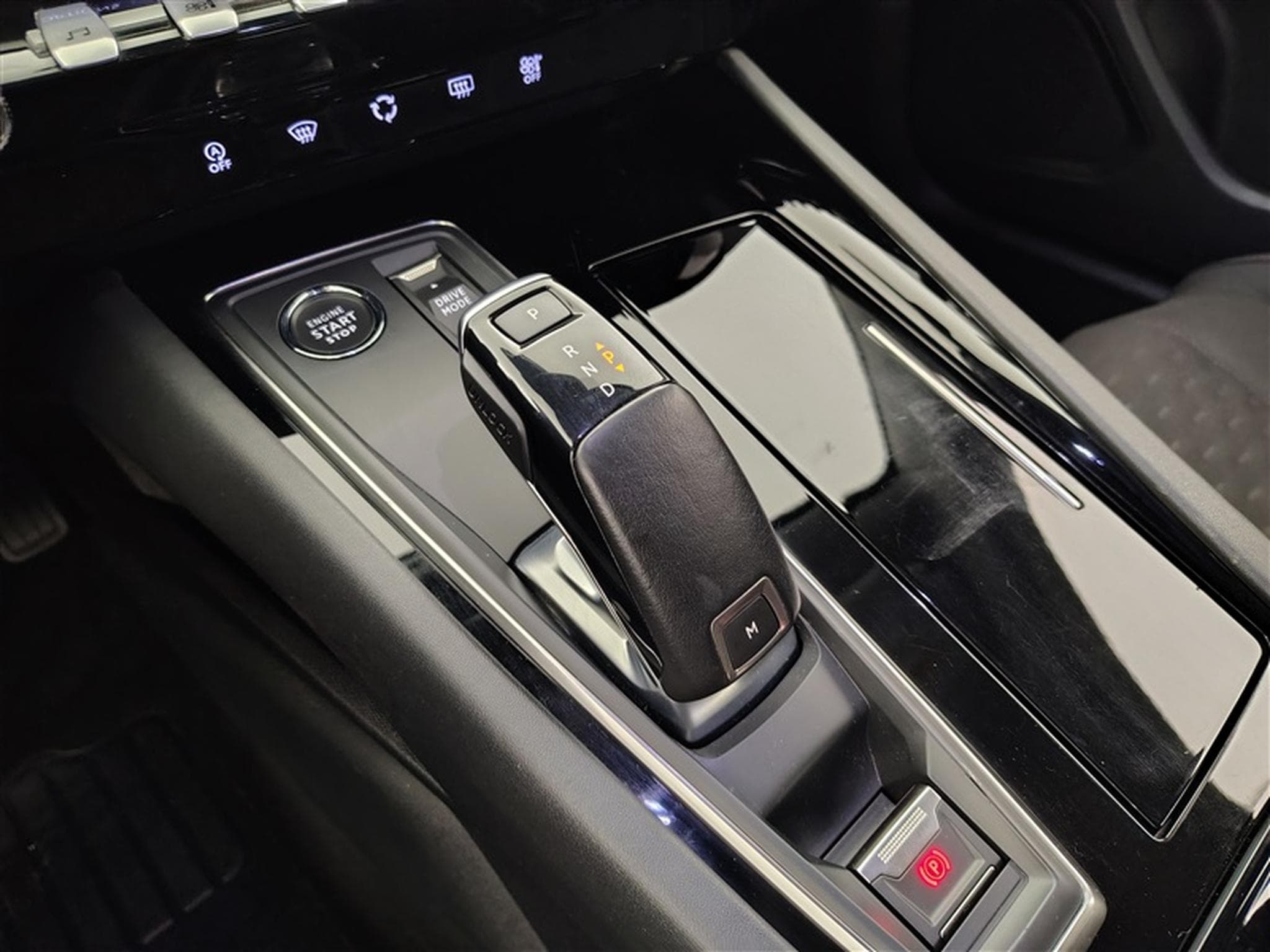 Peugeot 508 1.2  Active Pack S&S Navi / Led / PDC+Caméra (2022) - Photo 12