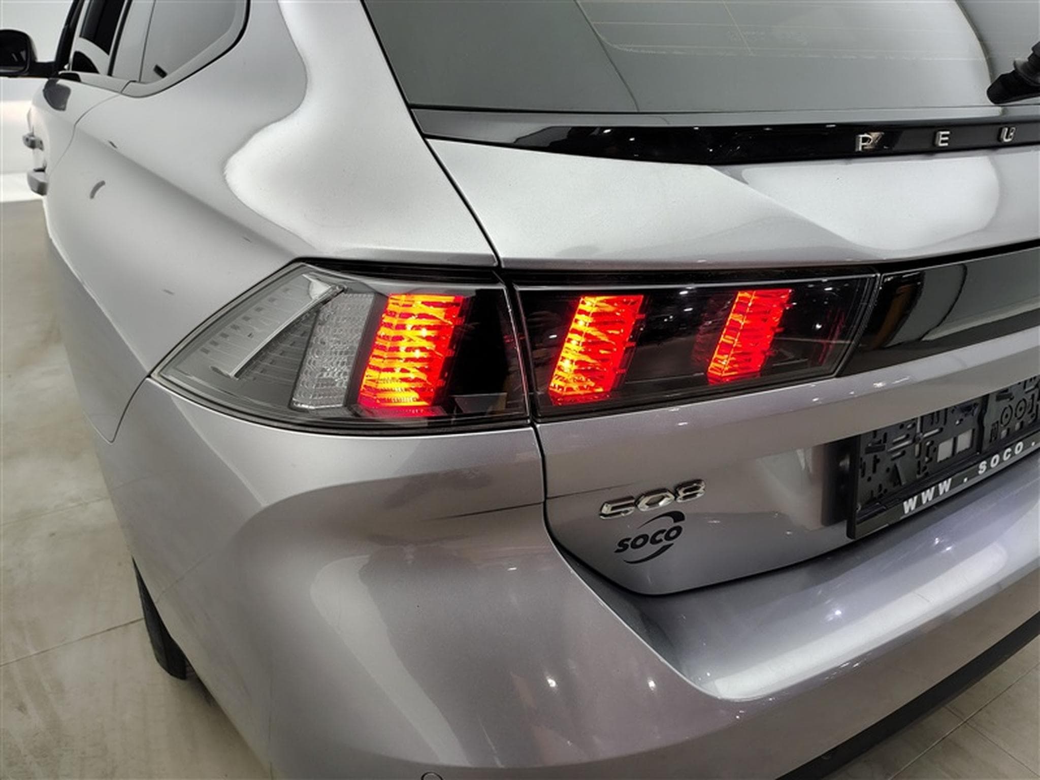 Peugeot 508 1.2  Active Pack S&S Navi / Led / PDC+Caméra (2022) - Photo 16