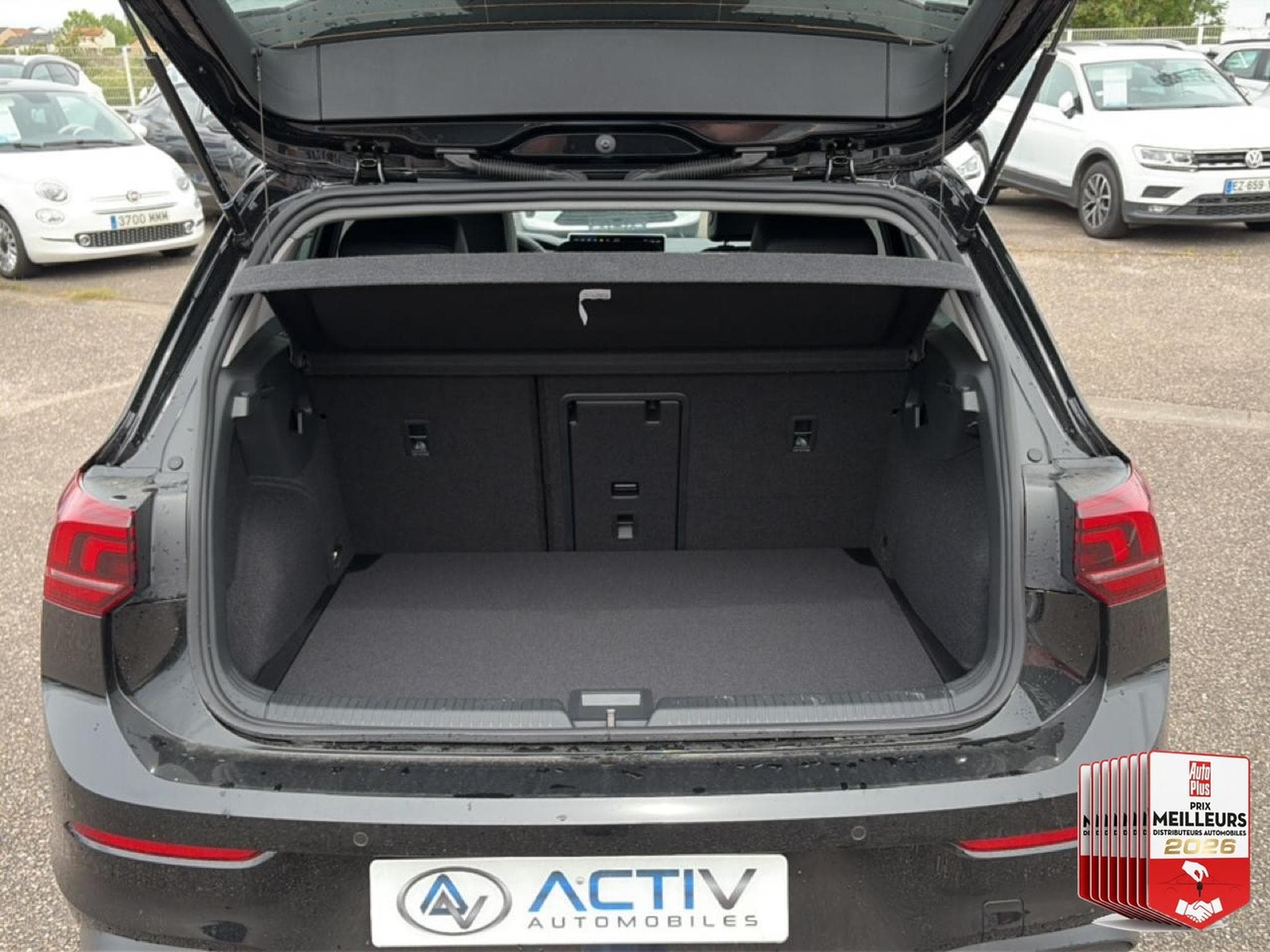 VW GOLF VIII 1.5 ETSI EVO2 116 LIFE DSG7 (2026) - Photo 33