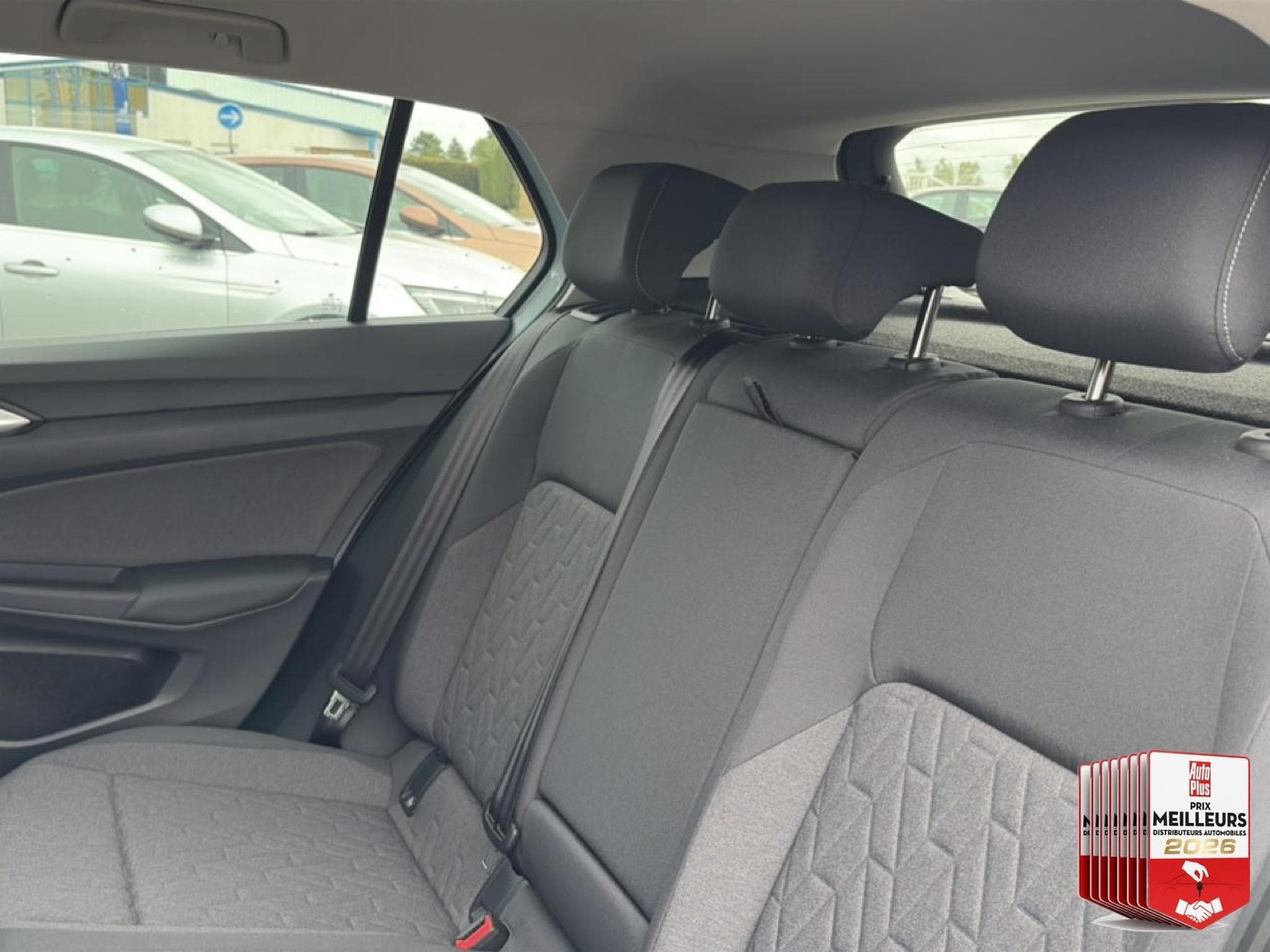 VW GOLF VIII 1.5 ETSI EVO2 116 LIFE DSG7 (2026) - Foto 27