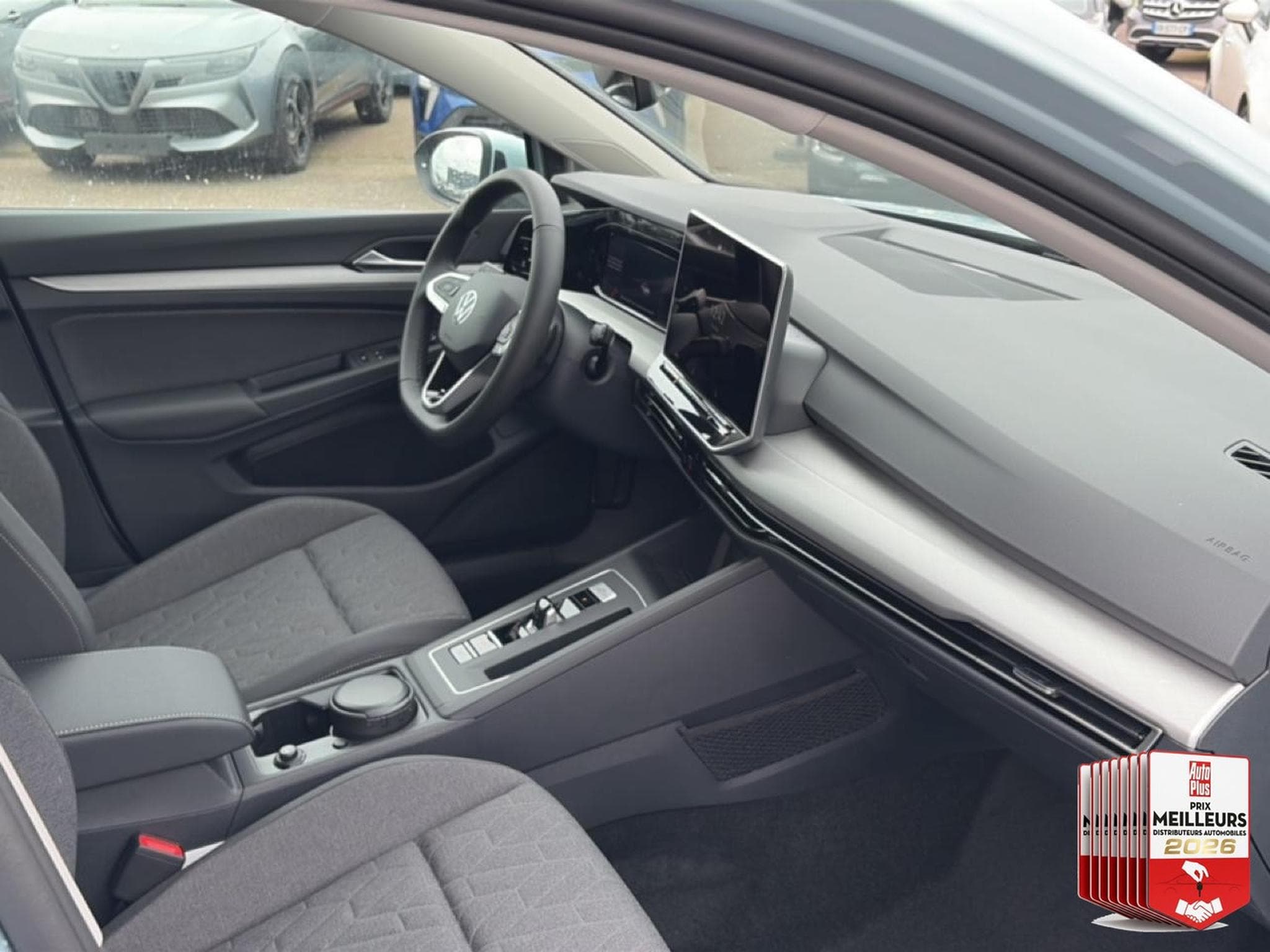 VW GOLF VIII 1.5 ETSI EVO2 116 LIFE DSG7 (2026) - Foto 30